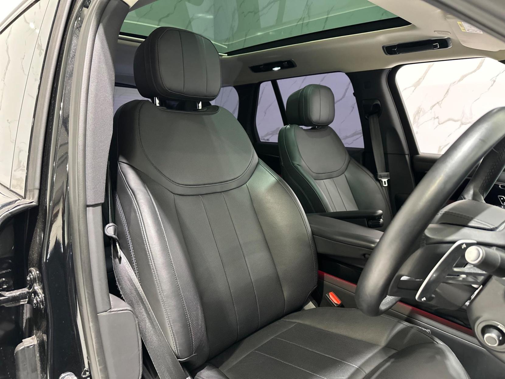 Land Rover Range Rover 3.0 P440e 38.2kWh SE Auto 4WD Euro 6 (s/s) 5dr