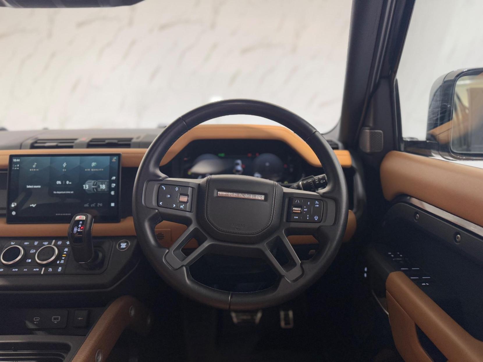 Land Rover Defender 110 2.0 P400e 15.4kWh X Auto 4WD Euro 6 (s/s) 5dr