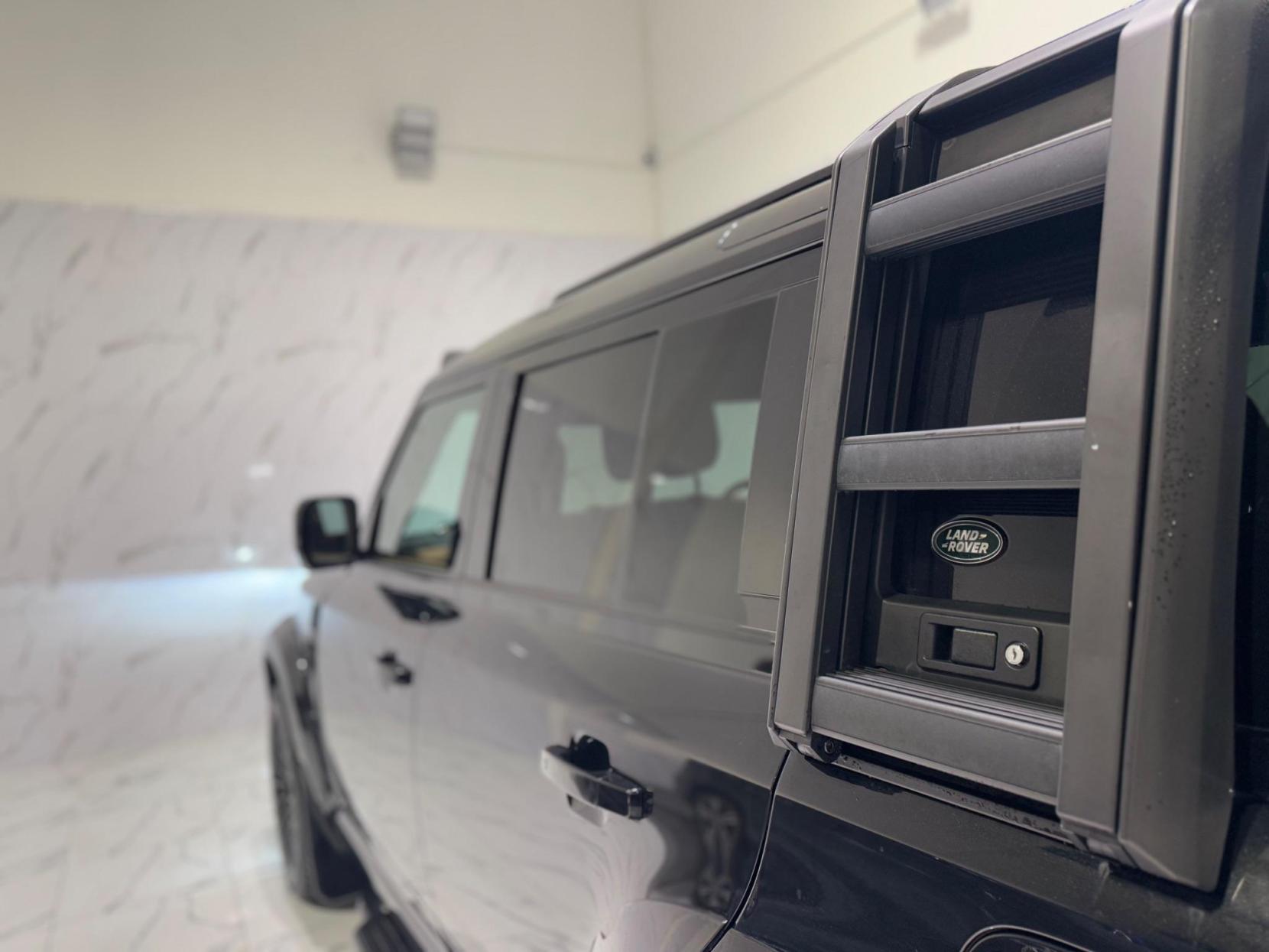 Land Rover Defender 110 2.0 P400e 15.4kWh X Auto 4WD Euro 6 (s/s) 5dr