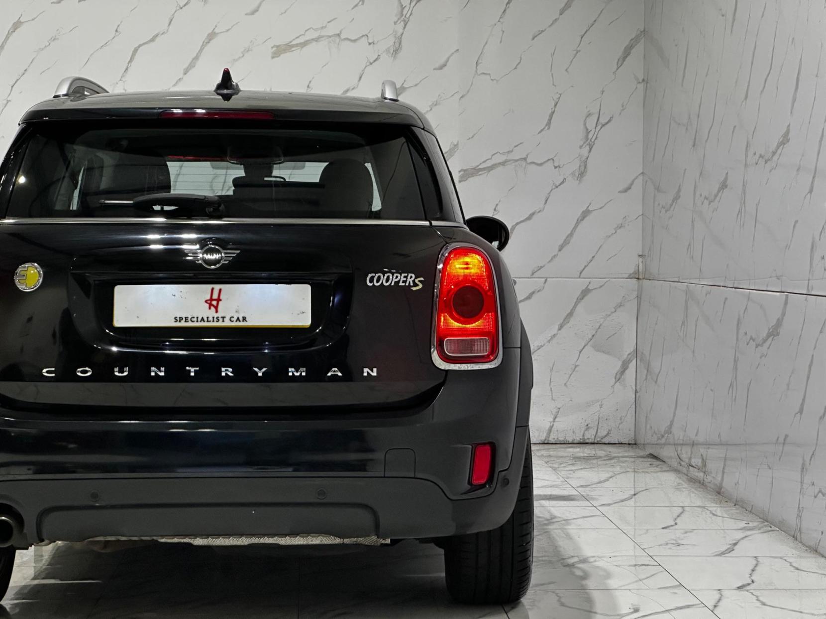MINI Countryman 1.5 7.6kWh Cooper SE Auto ALL4 Euro 6 (s/s) 5dr