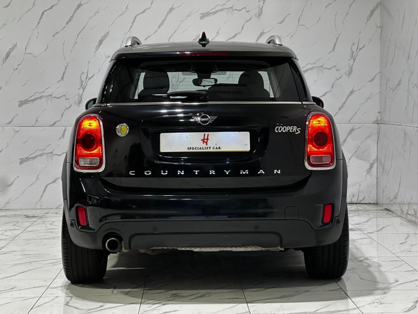MINI Countryman 1.5 7.6kWh Cooper SE Auto ALL4 Euro 6 (s/s) 5dr