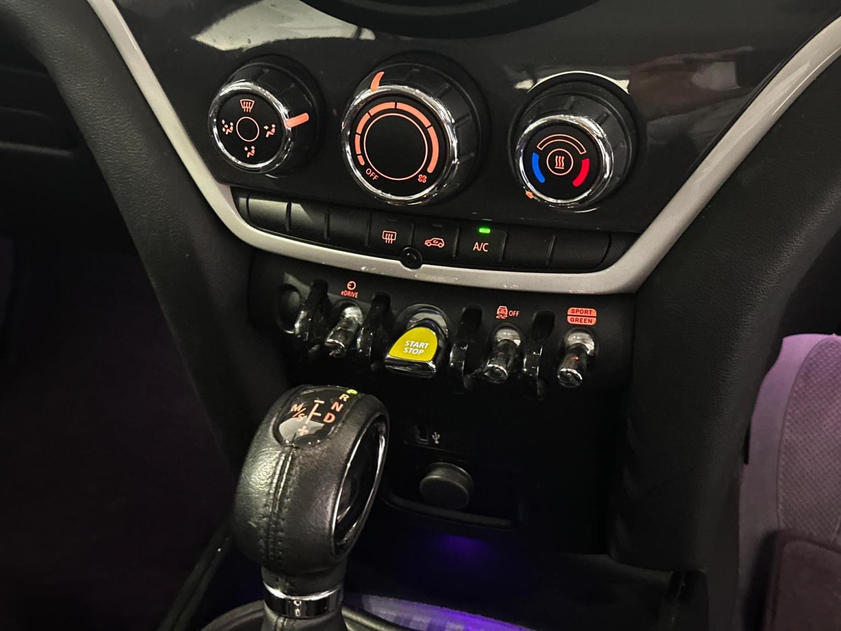 MINI Countryman 1.5 7.6kWh Cooper SE Auto ALL4 Euro 6 (s/s) 5dr