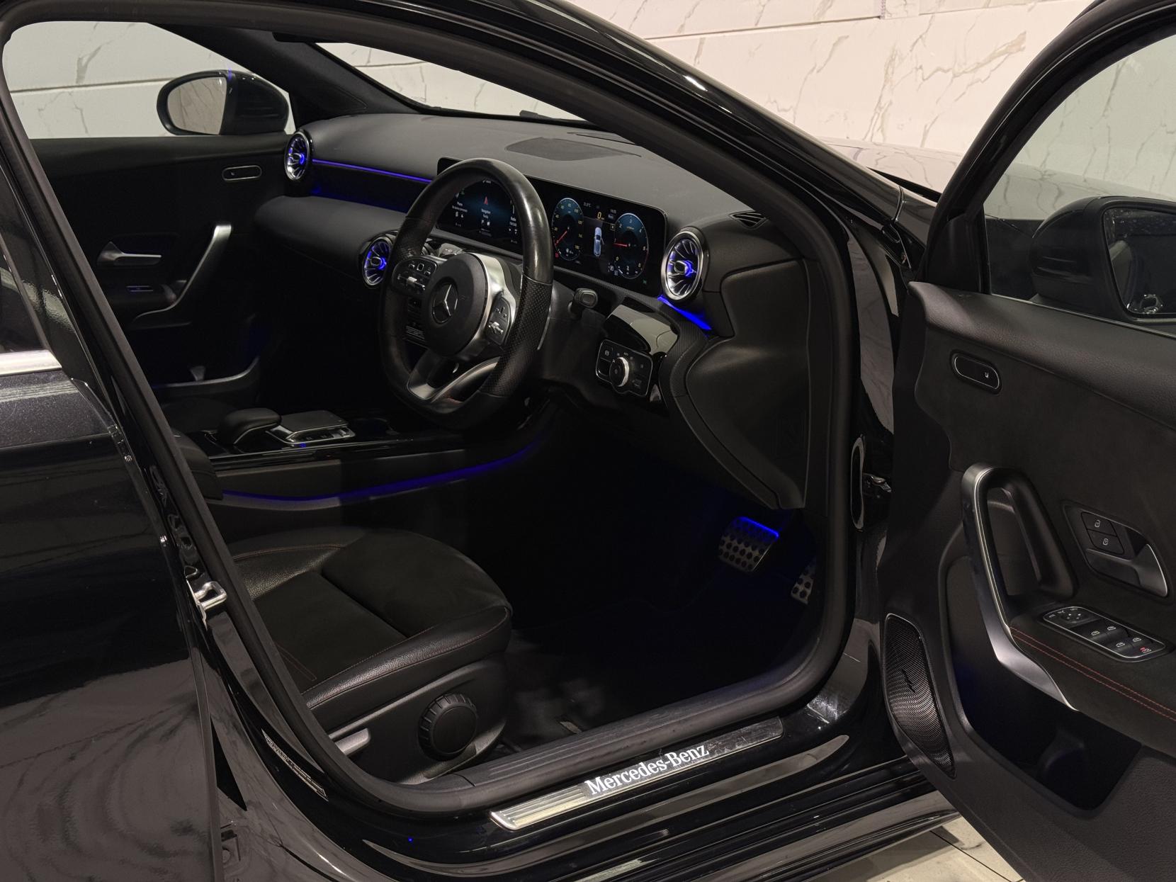Mercedes-Benz A Class 1.5 A180d AMG Line (Premium) Hatchback 5dr Diesel 7G-DCT Euro 6 (s/s) (116 ps)