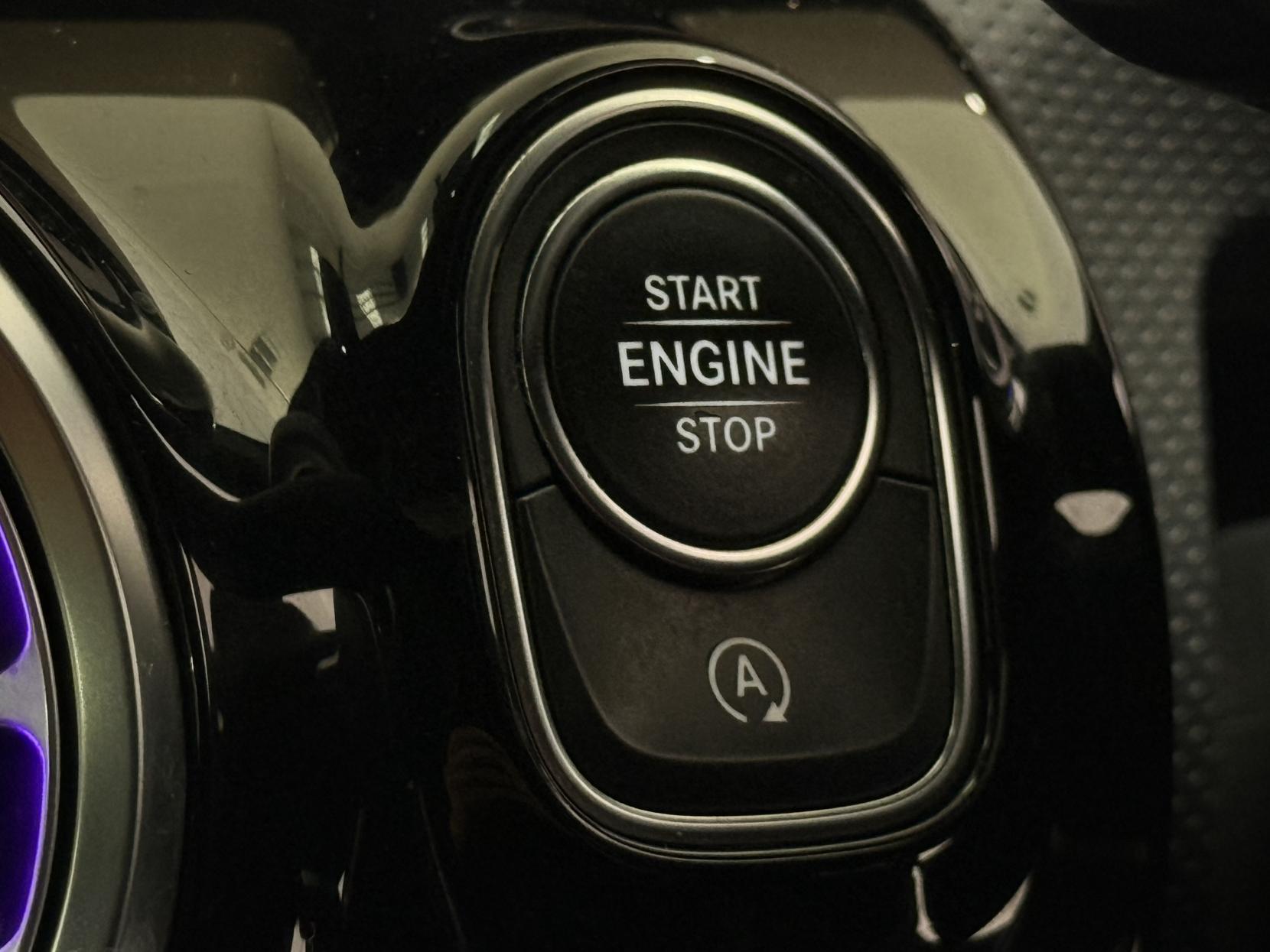 Mercedes-Benz A Class 1.5 A180d AMG Line (Premium) Hatchback 5dr Diesel 7G-DCT Euro 6 (s/s) (116 ps)