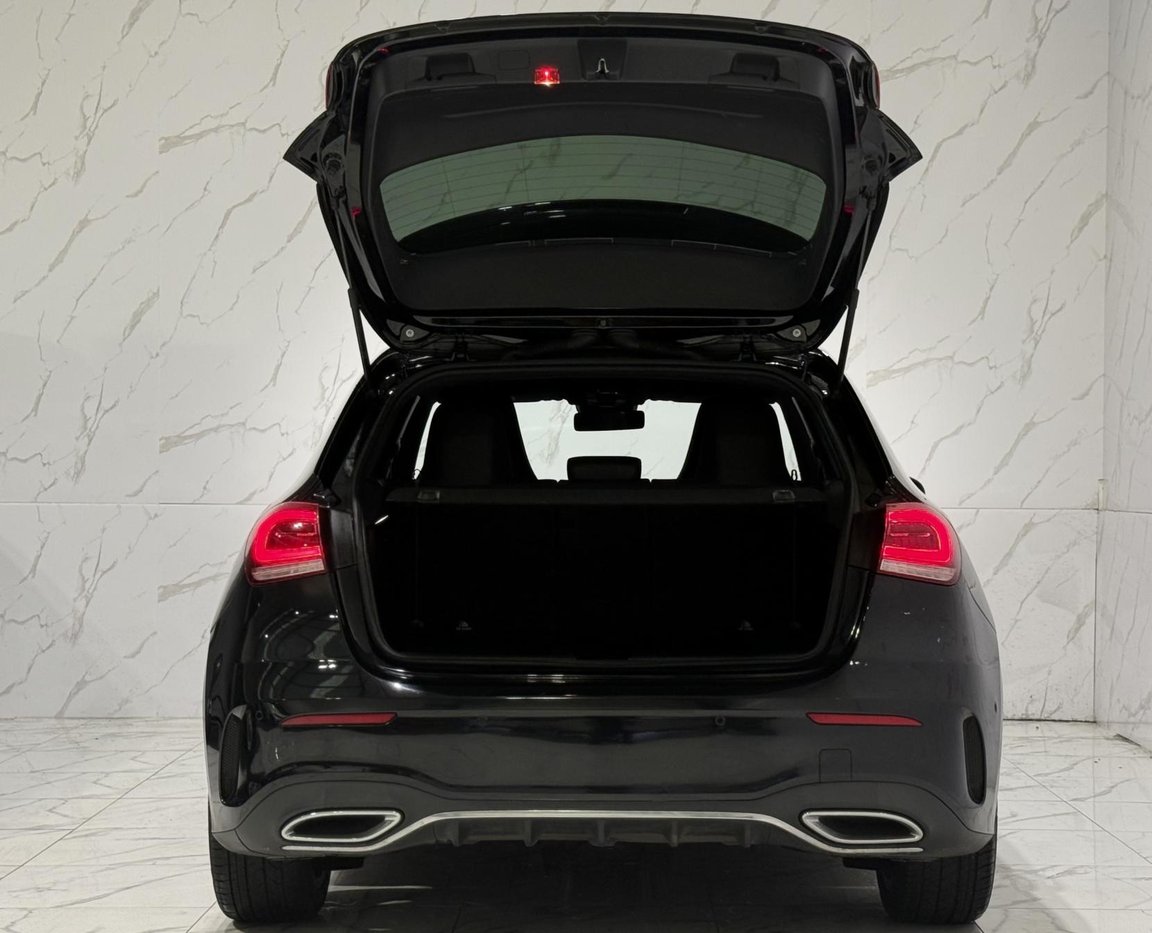 Mercedes-Benz A Class 1.5 A180d AMG Line (Premium) Hatchback 5dr Diesel 7G-DCT Euro 6 (s/s) (116 ps)