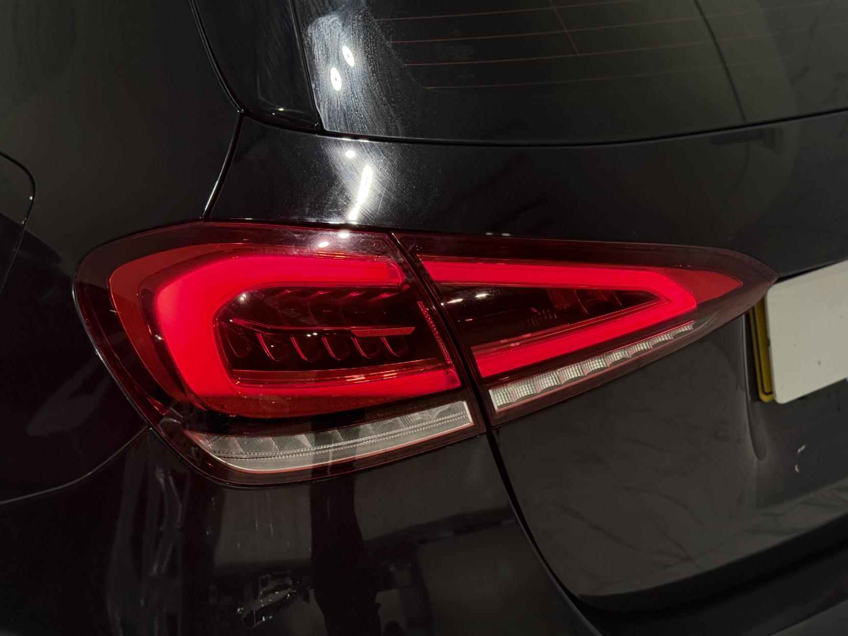 Mercedes-Benz A Class 1.5 A180d AMG Line (Premium) Hatchback 5dr Diesel 7G-DCT Euro 6 (s/s) (116 ps)