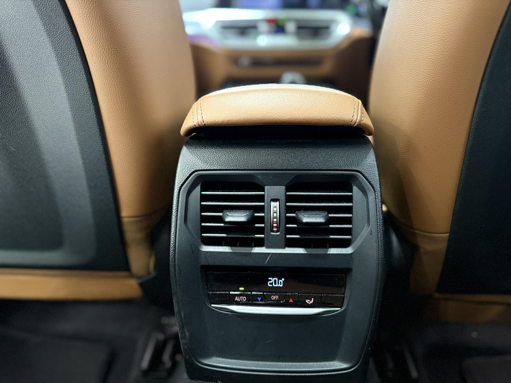 BMW 3 Series 2.0 330e 12kWh M Sport Saloon 4dr Petrol Plug-in Hybrid Auto Euro 6 (s/s) (292 ps)