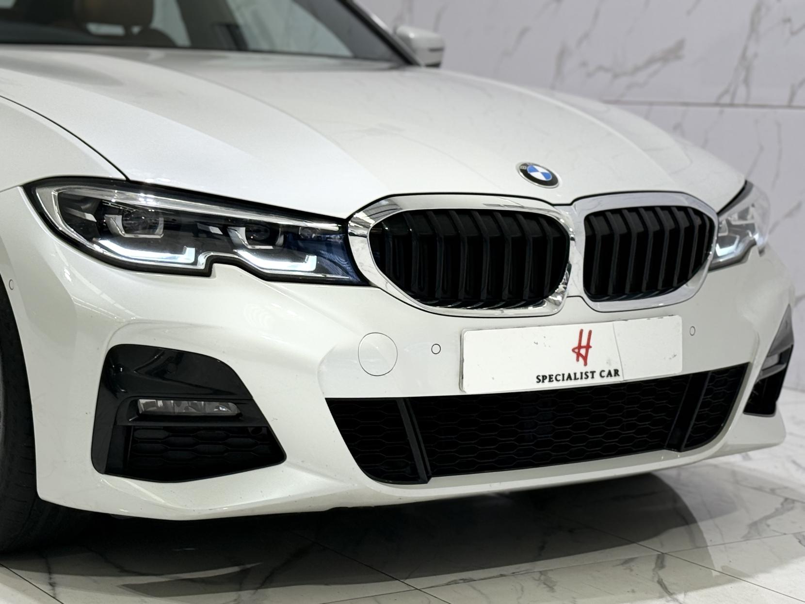 BMW 3 Series 2.0 330e 12kWh M Sport Saloon 4dr Petrol Plug-in Hybrid Auto Euro 6 (s/s) (292 ps)