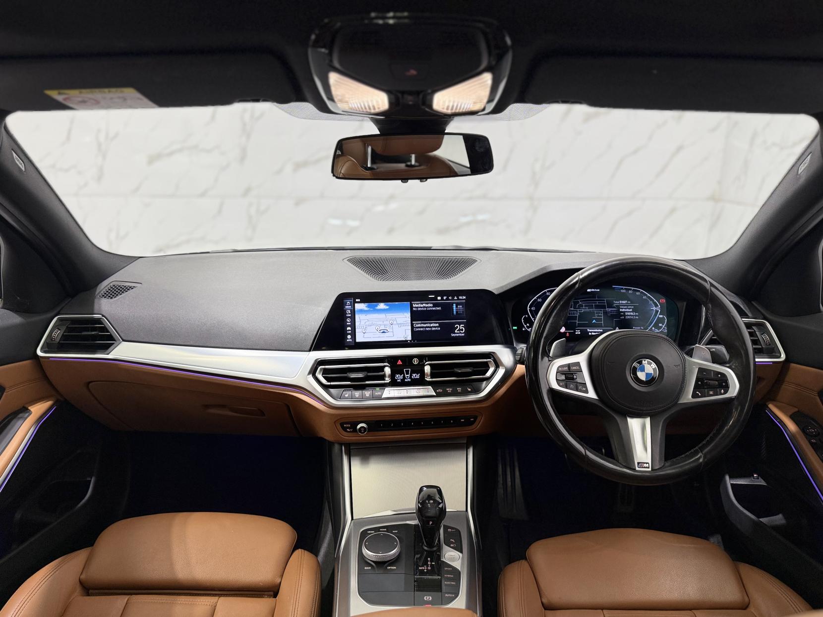 BMW 3 Series 2.0 330e 12kWh M Sport Saloon 4dr Petrol Plug-in Hybrid Auto Euro 6 (s/s) (292 ps)