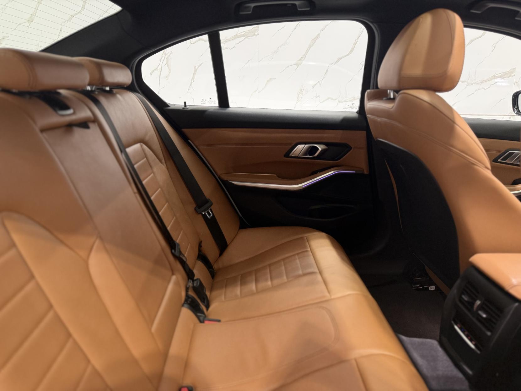 BMW 3 Series 2.0 330e 12kWh M Sport Saloon 4dr Petrol Plug-in Hybrid Auto Euro 6 (s/s) (292 ps)