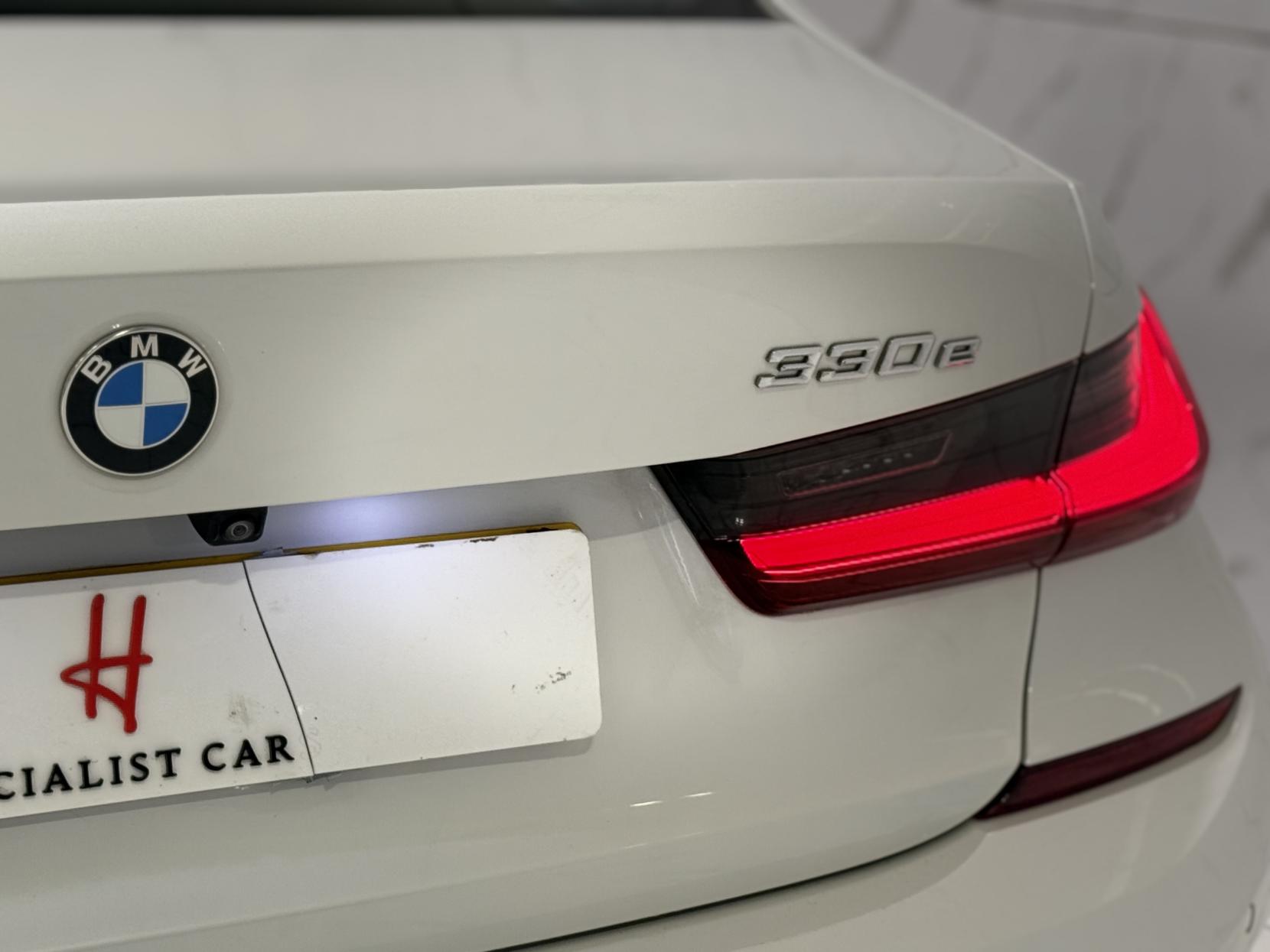 BMW 3 Series 2.0 330e 12kWh M Sport Saloon 4dr Petrol Plug-in Hybrid Auto Euro 6 (s/s) (292 ps)