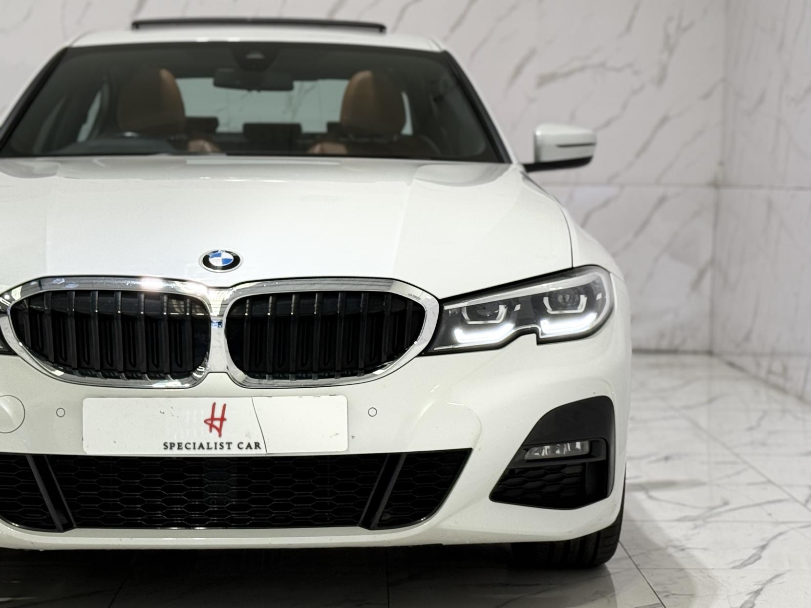 BMW 3 Series 2.0 330e 12kWh M Sport Saloon 4dr Petrol Plug-in Hybrid Auto Euro 6 (s/s) (292 ps)