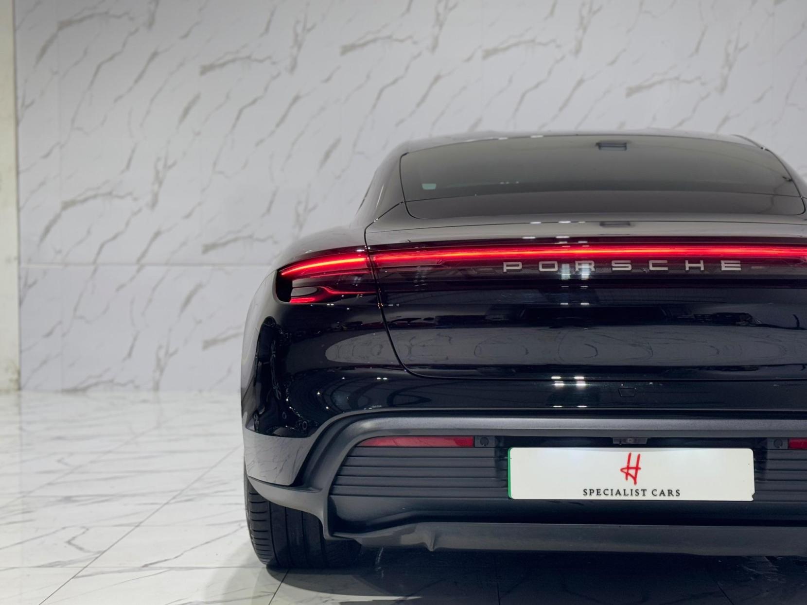 Porsche Taycan Performance 79.2kWh Auto RWD 4dr (11kW Charger)