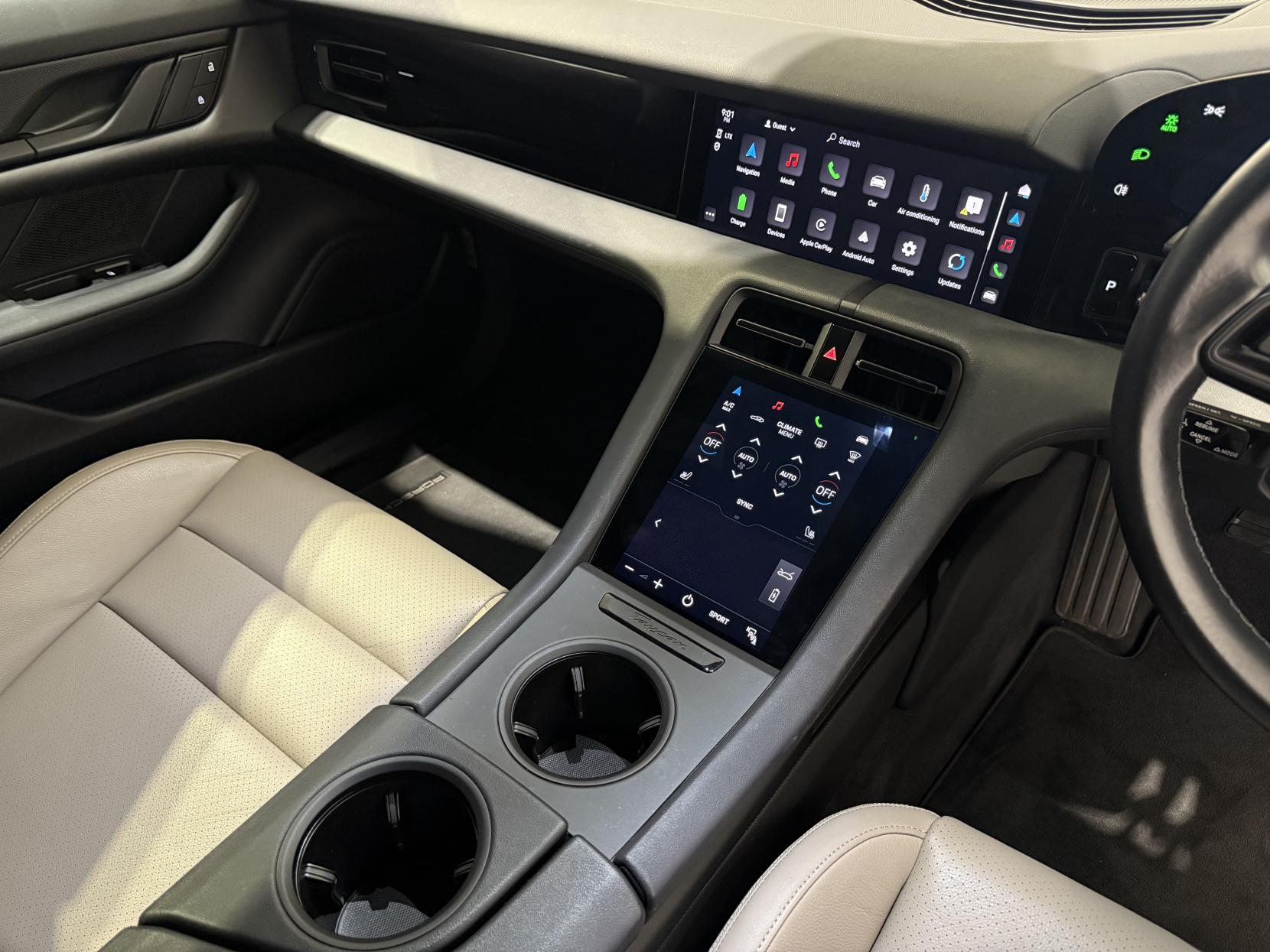 Porsche Taycan Performance 79.2kWh Auto RWD 4dr (11kW Charger)