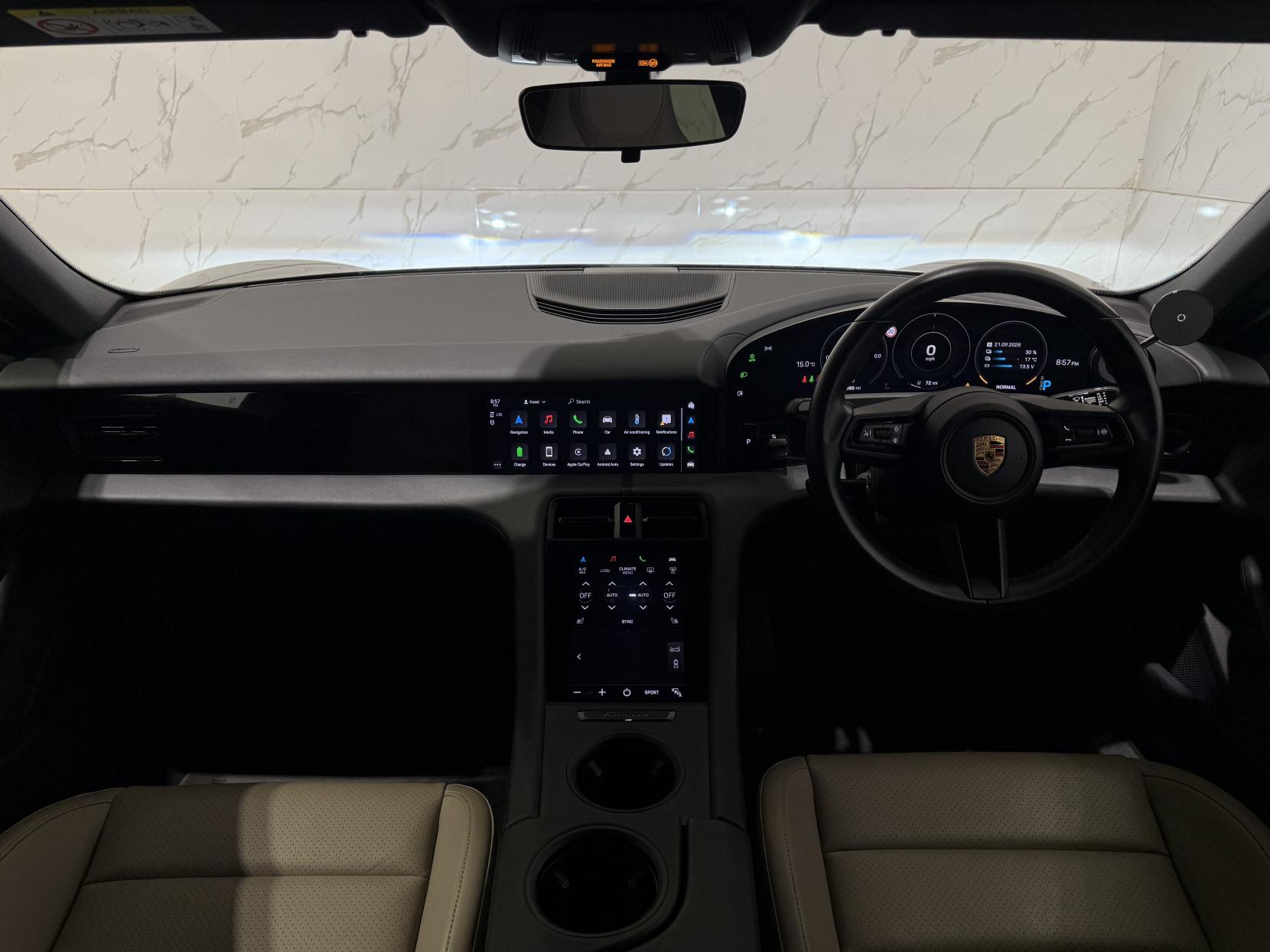 Porsche Taycan Performance 79.2kWh Auto RWD 4dr (11kW Charger)