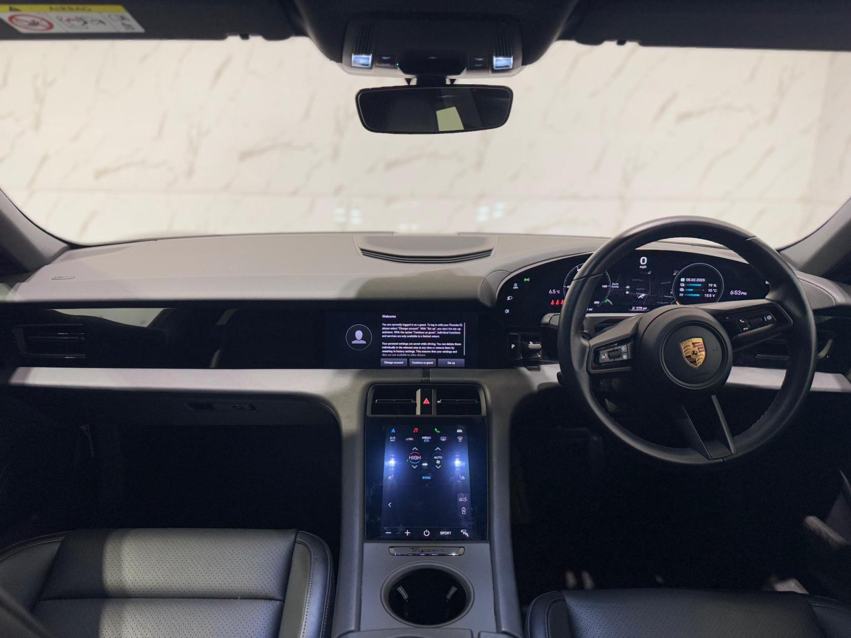 Porsche Taycan Performance 79.2kWh Auto RWD 4dr (11kW Charger)