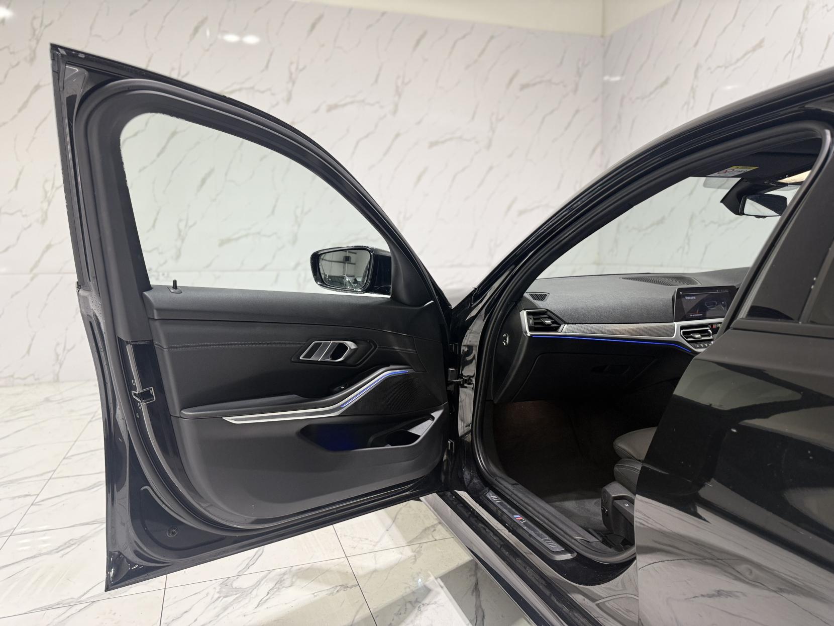 BMW 3 Series 2.0 320i M Sport Saloon 4dr Petrol Auto Euro 6 (s/s) (184 ps)