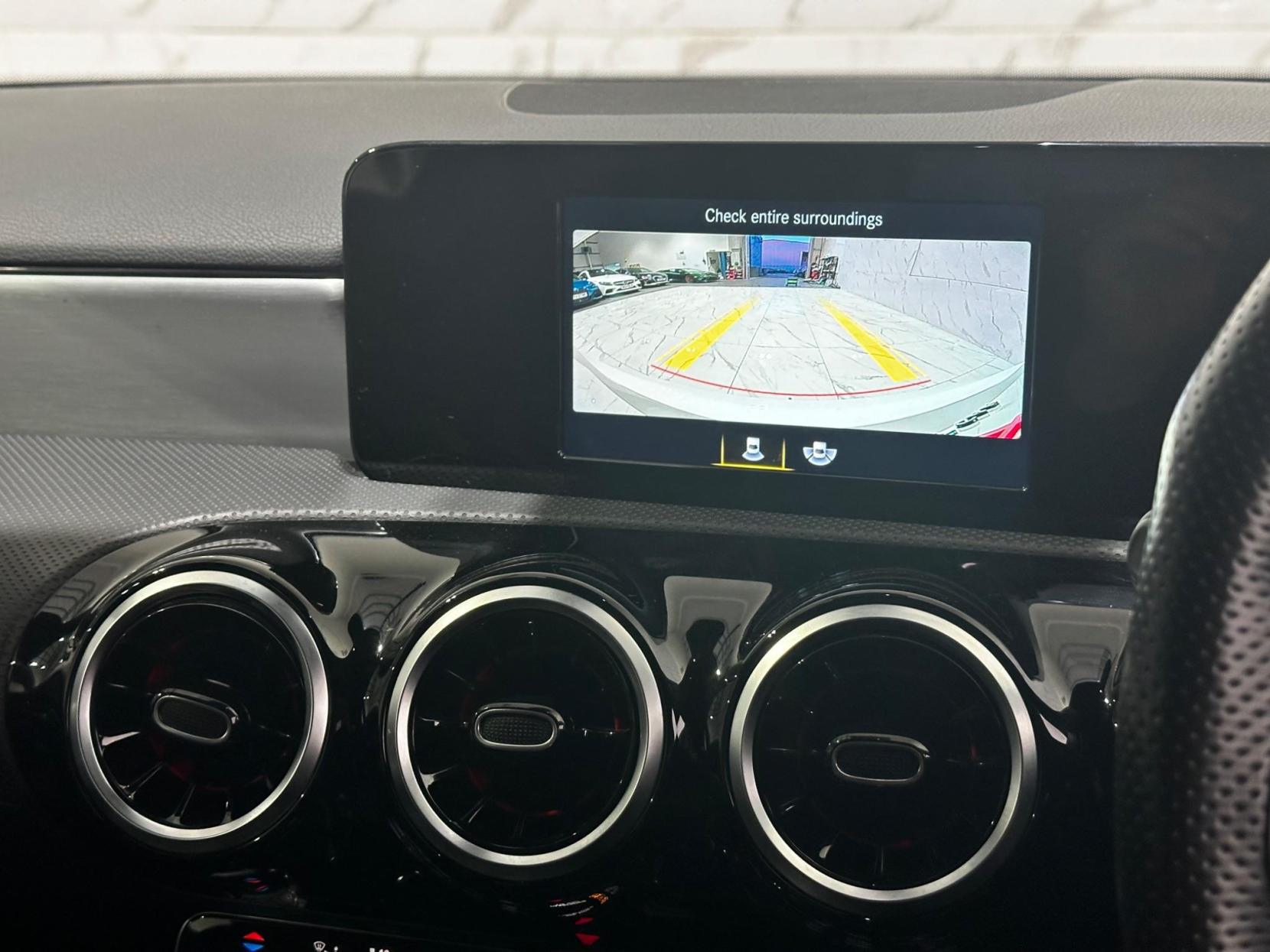 Mercedes-Benz A Class 2.0 A35 AMG SpdS DCT 4MATIC Euro 6 (s/s) 5dr