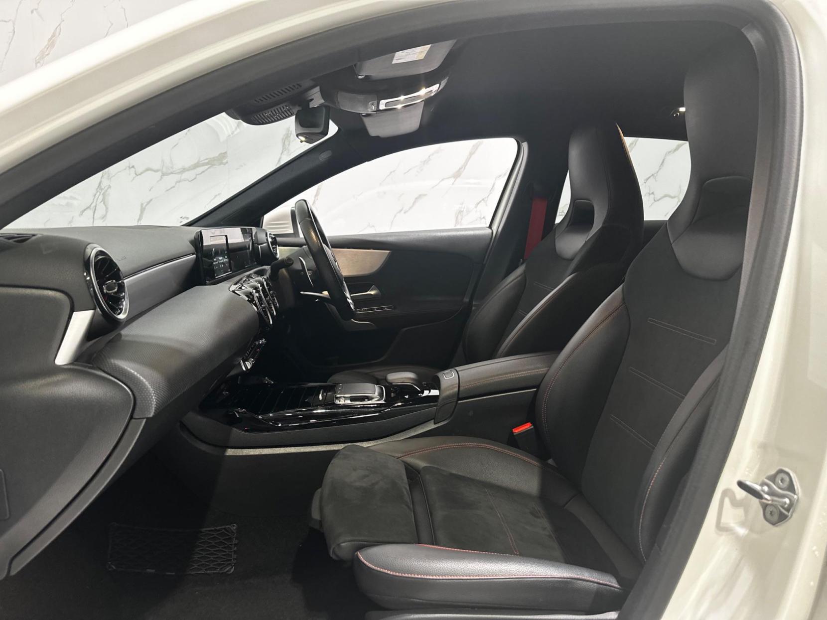 Mercedes-Benz A Class 2.0 A35 AMG SpdS DCT 4MATIC Euro 6 (s/s) 5dr