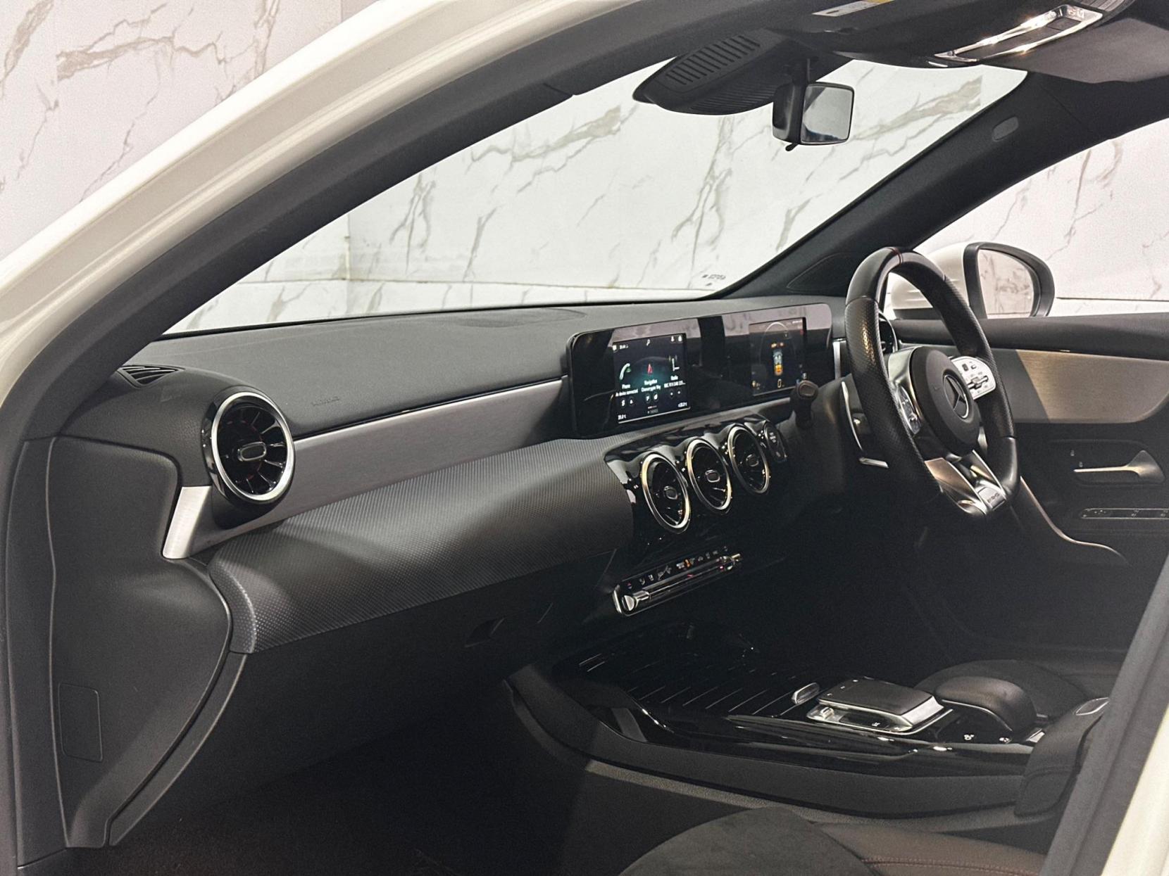 Mercedes-Benz A Class 2.0 A35 AMG SpdS DCT 4MATIC Euro 6 (s/s) 5dr