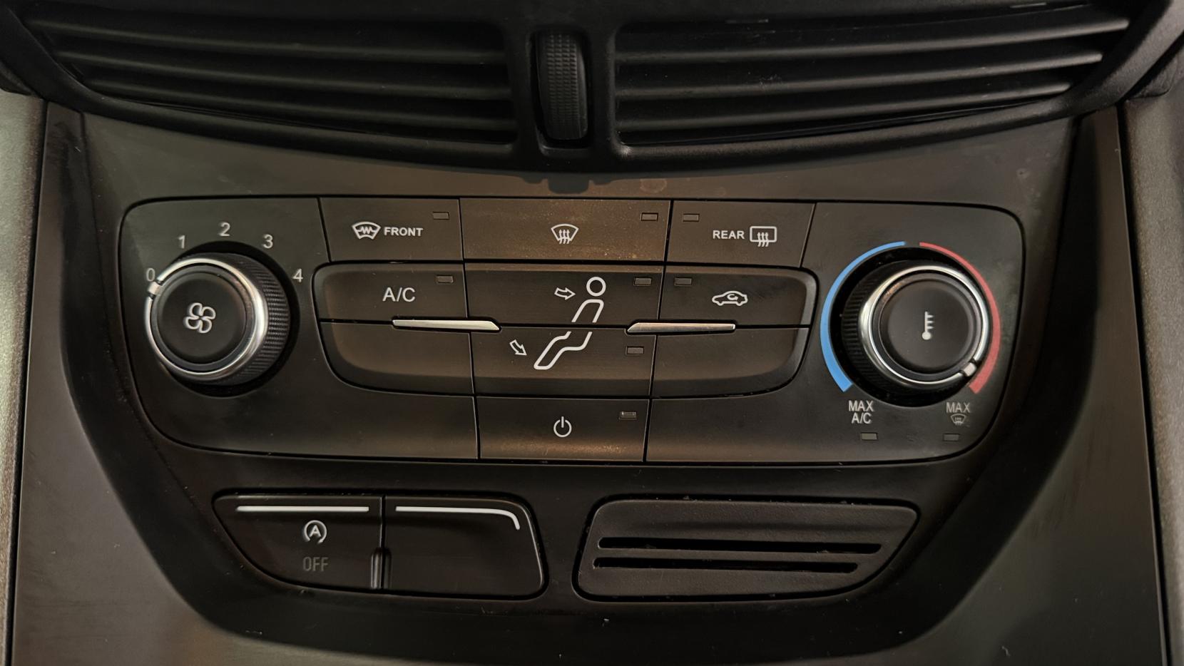 Ford Grand C-Max 1.0T EcoBoost Zetec MPV 5dr Petrol Manual Euro 6 (s/s) (125 ps)