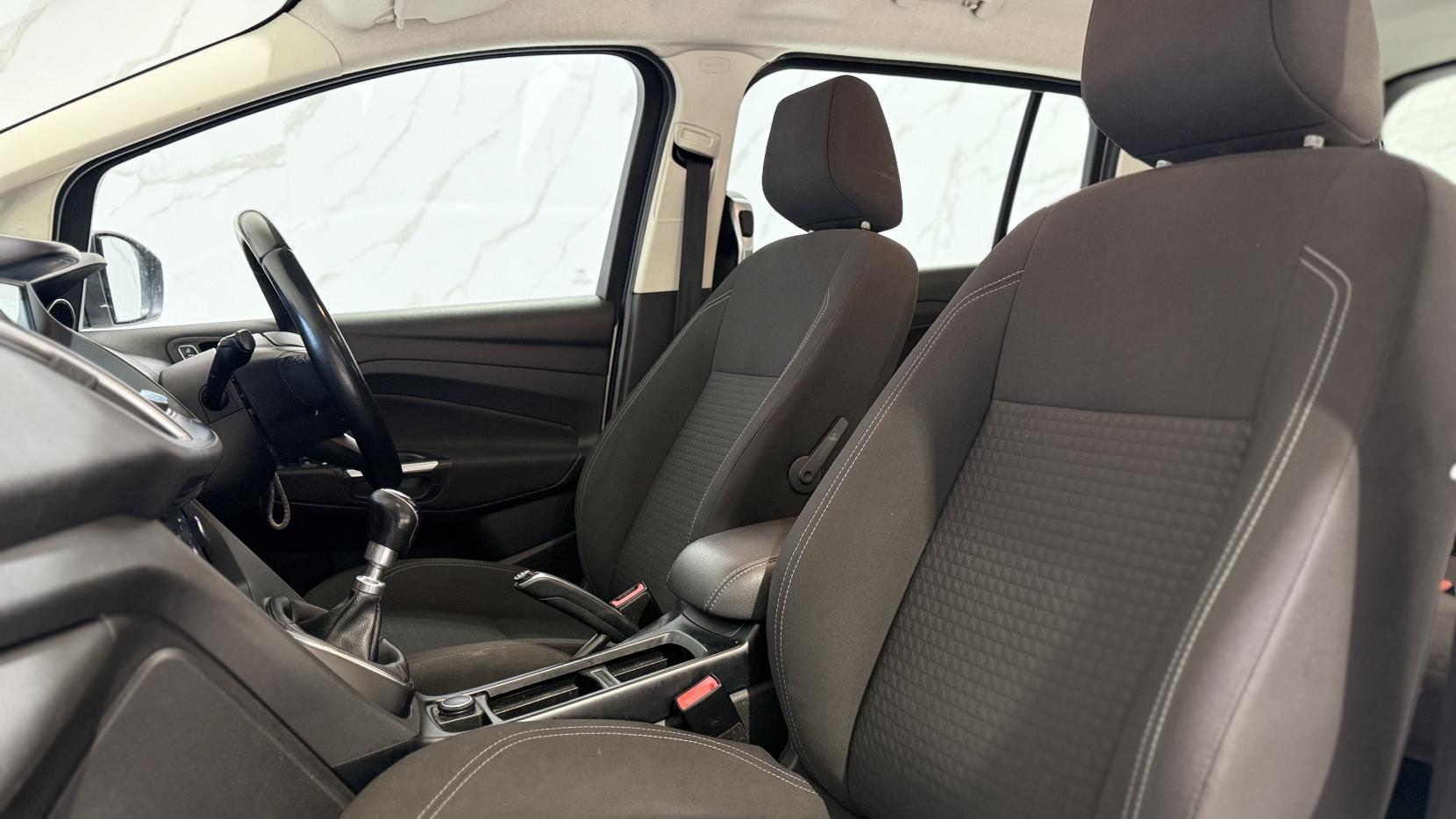 Ford Grand C-Max 1.0T EcoBoost Zetec MPV 5dr Petrol Manual Euro 6 (s/s) (125 ps)