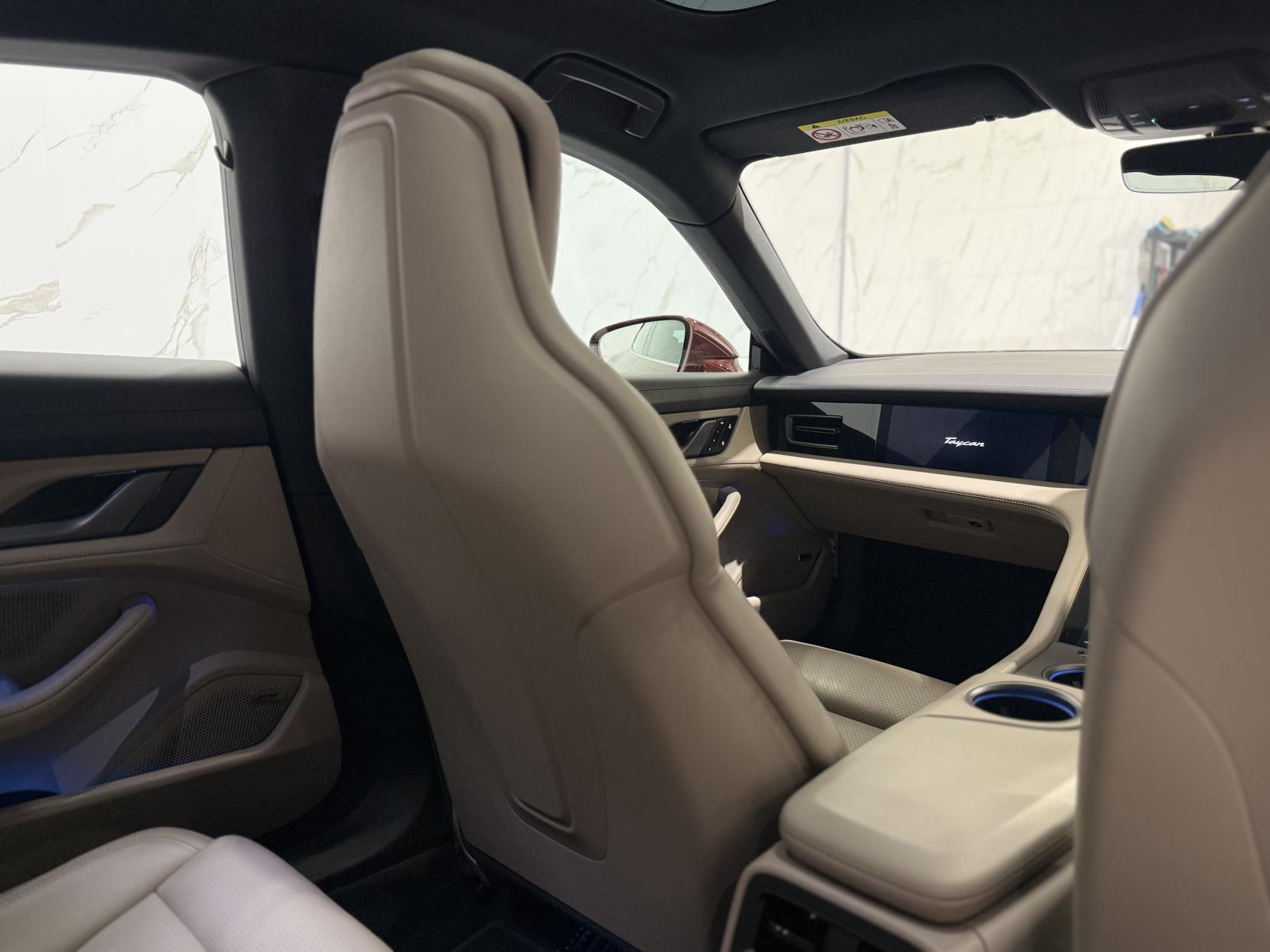 Porsche Taycan Performance Plus 93.4kWh 4S Saloon 4dr Electric Auto 4WD (11kW Charger) (571 ps)