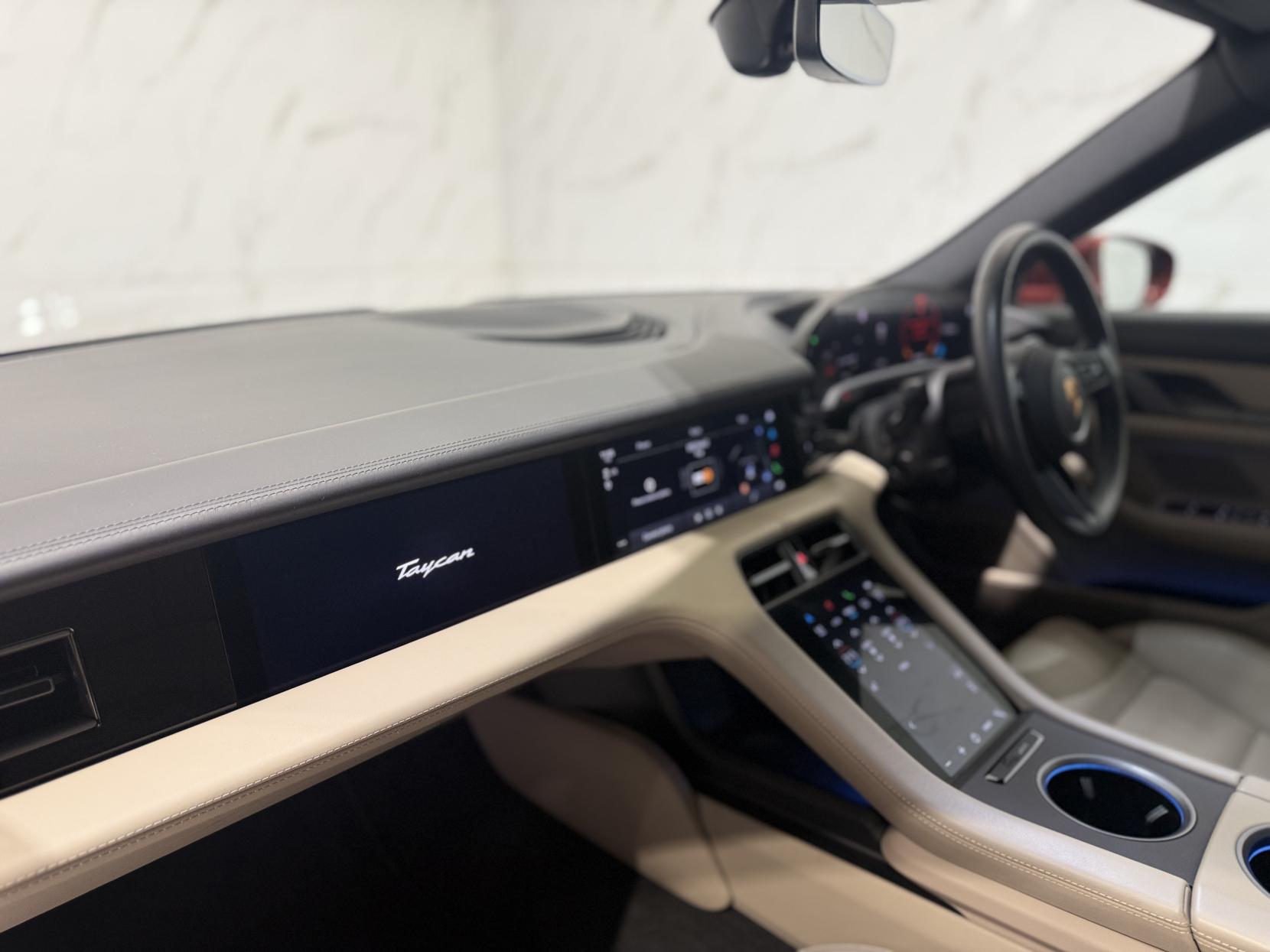 Porsche Taycan Performance Plus 93.4kWh 4S Saloon 4dr Electric Auto 4WD (11kW Charger) (571 ps)