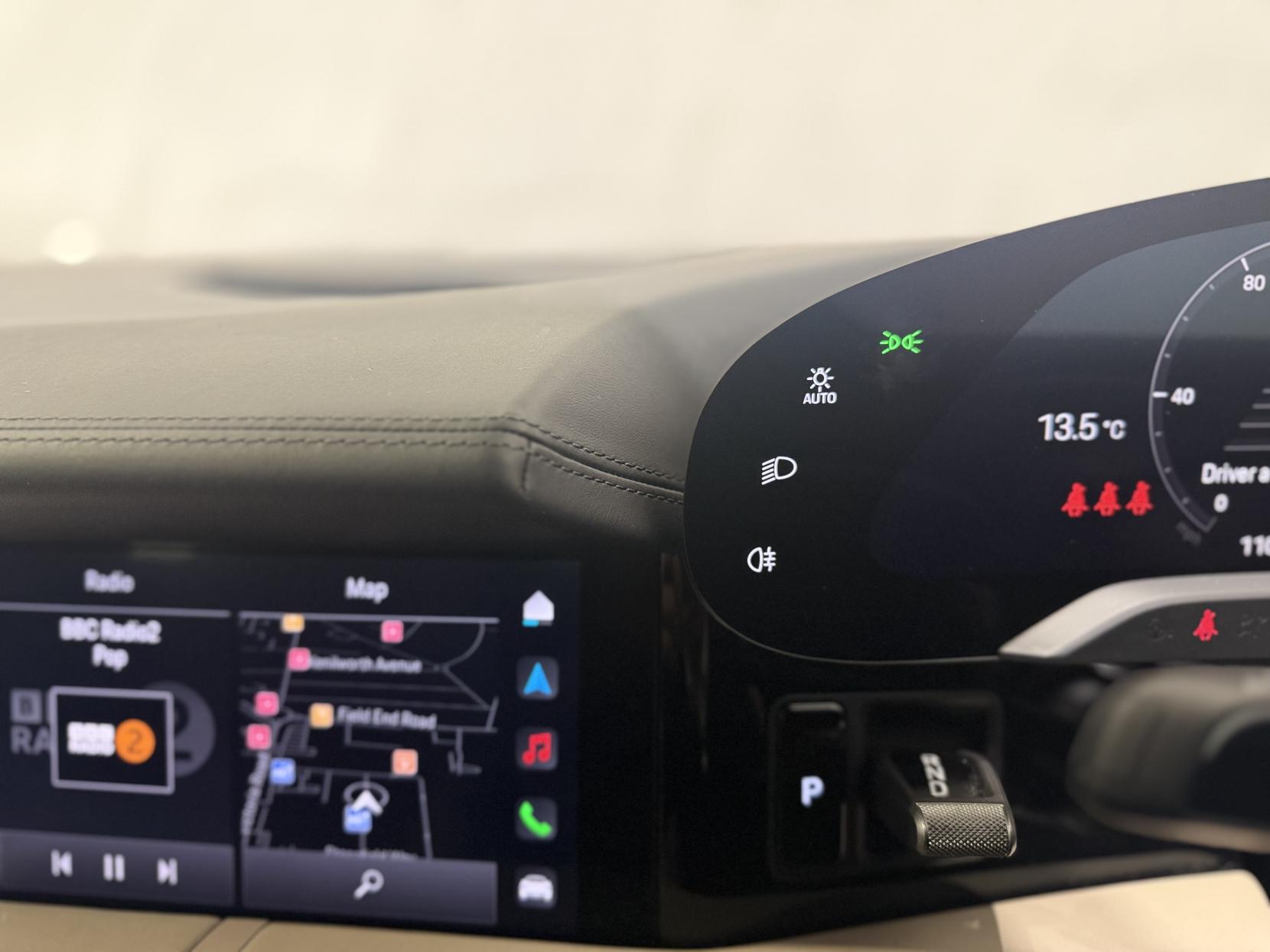 Porsche Taycan Performance Plus 93.4kWh 4S Saloon 4dr Electric Auto 4WD (11kW Charger) (571 ps)