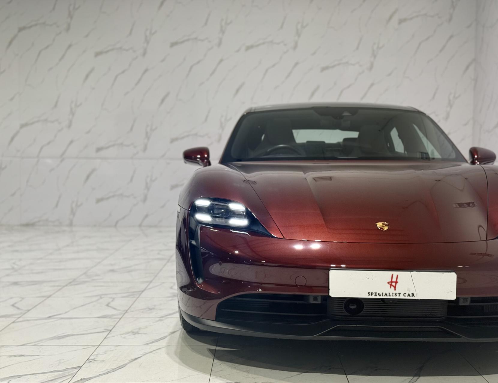 Porsche Taycan Performance Plus 93.4kWh 4S Saloon 4dr Electric Auto 4WD (11kW Charger) (571 ps)