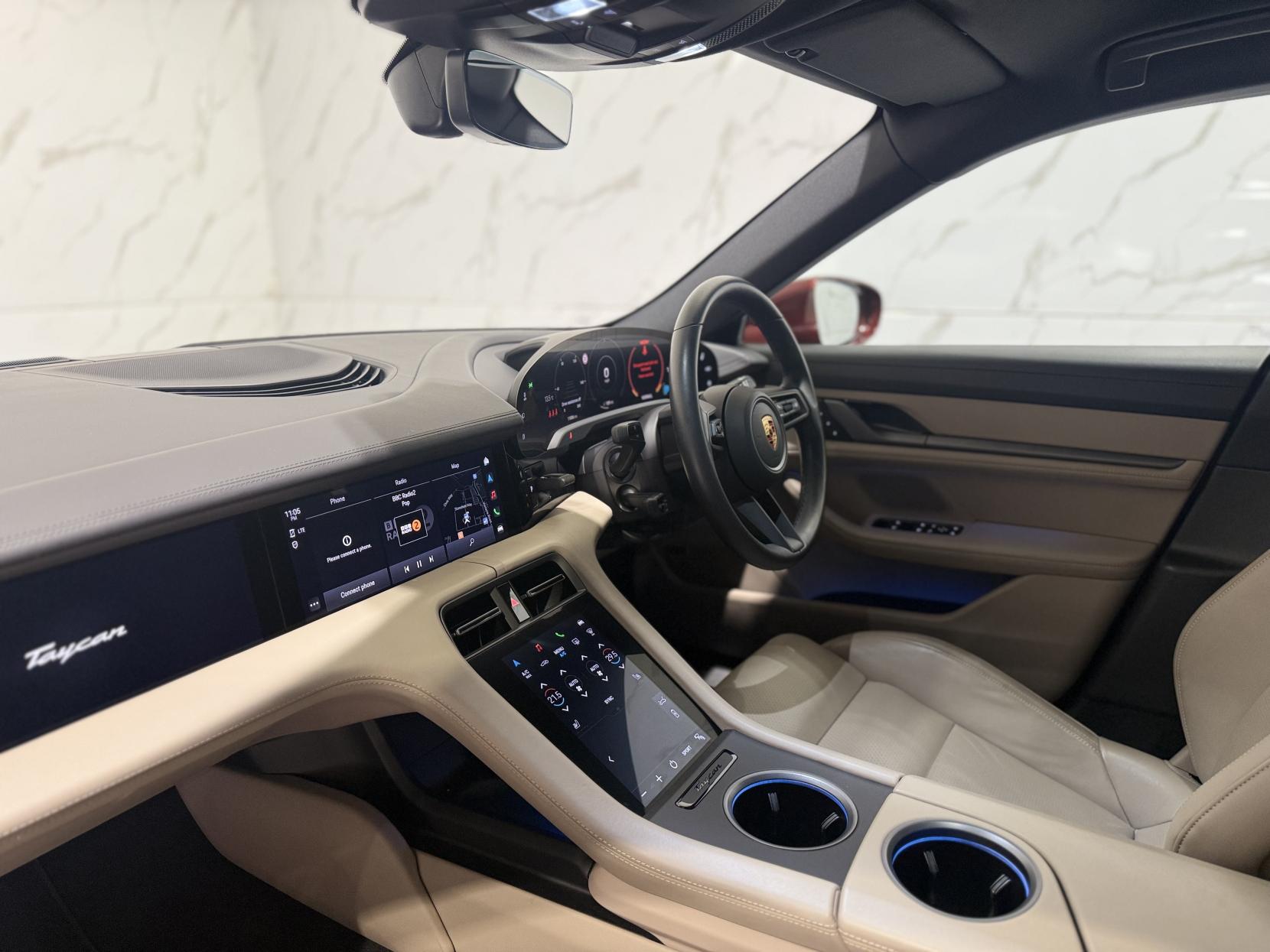 Porsche Taycan Performance Plus 93.4kWh 4S Saloon 4dr Electric Auto 4WD (11kW Charger) (571 ps)