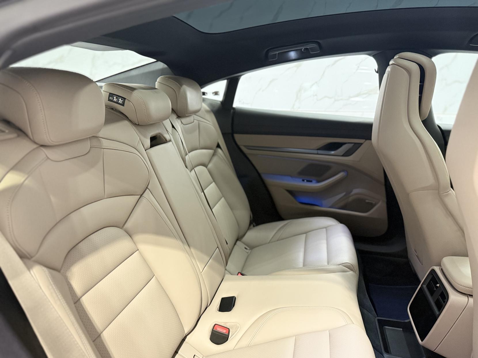 Porsche Taycan Performance Plus 93.4kWh 4S Saloon 4dr Electric Auto 4WD (11kW Charger) (571 ps)