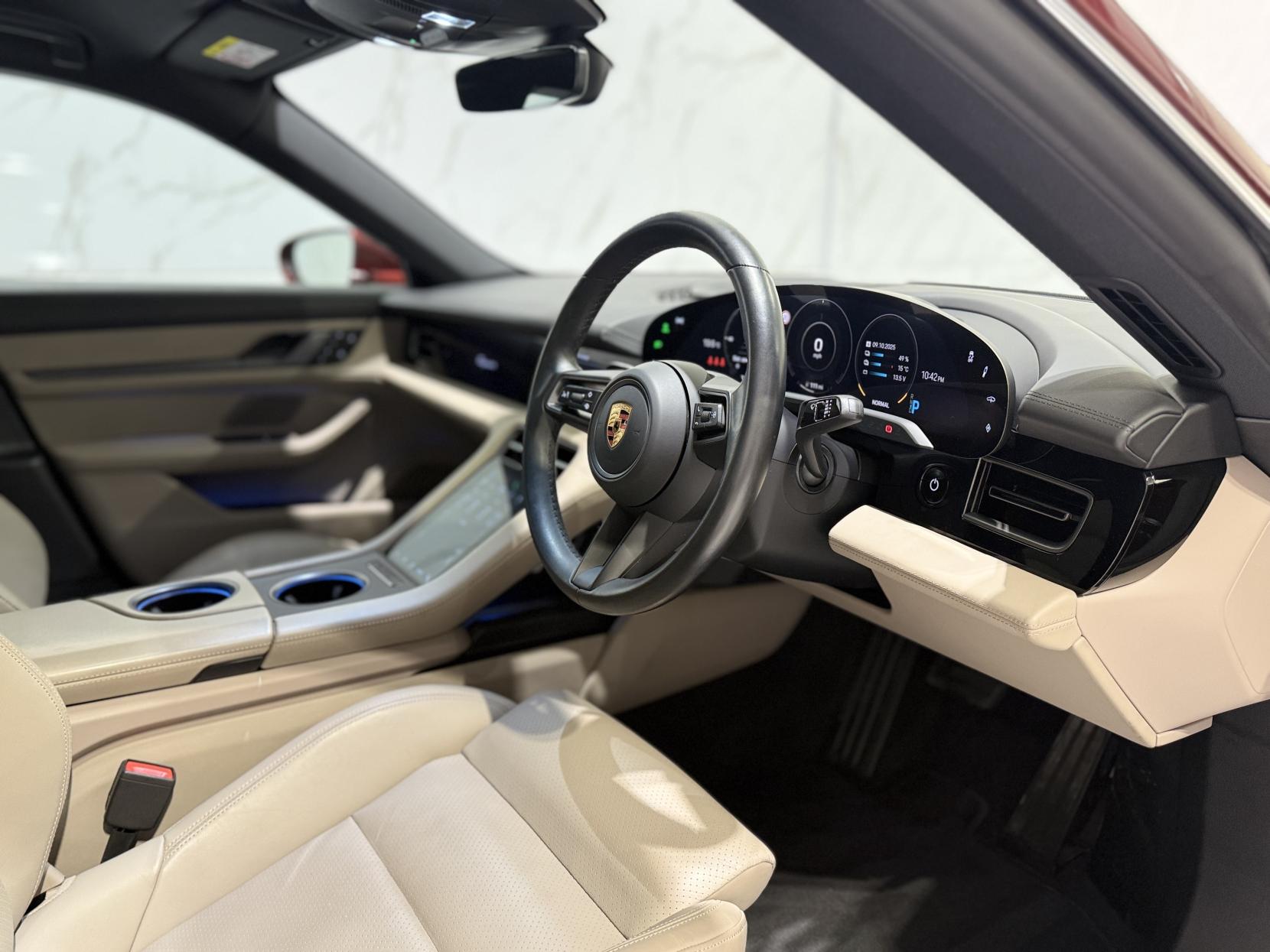 Porsche Taycan Performance Plus 93.4kWh 4S Saloon 4dr Electric Auto 4WD (11kW Charger) (571 ps)