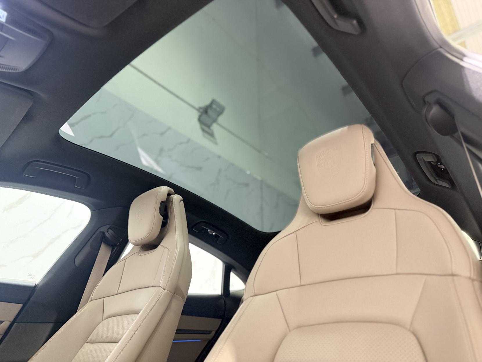 Porsche Taycan Performance Plus 93.4kWh 4S Saloon 4dr Electric Auto 4WD (11kW Charger) (571 ps)