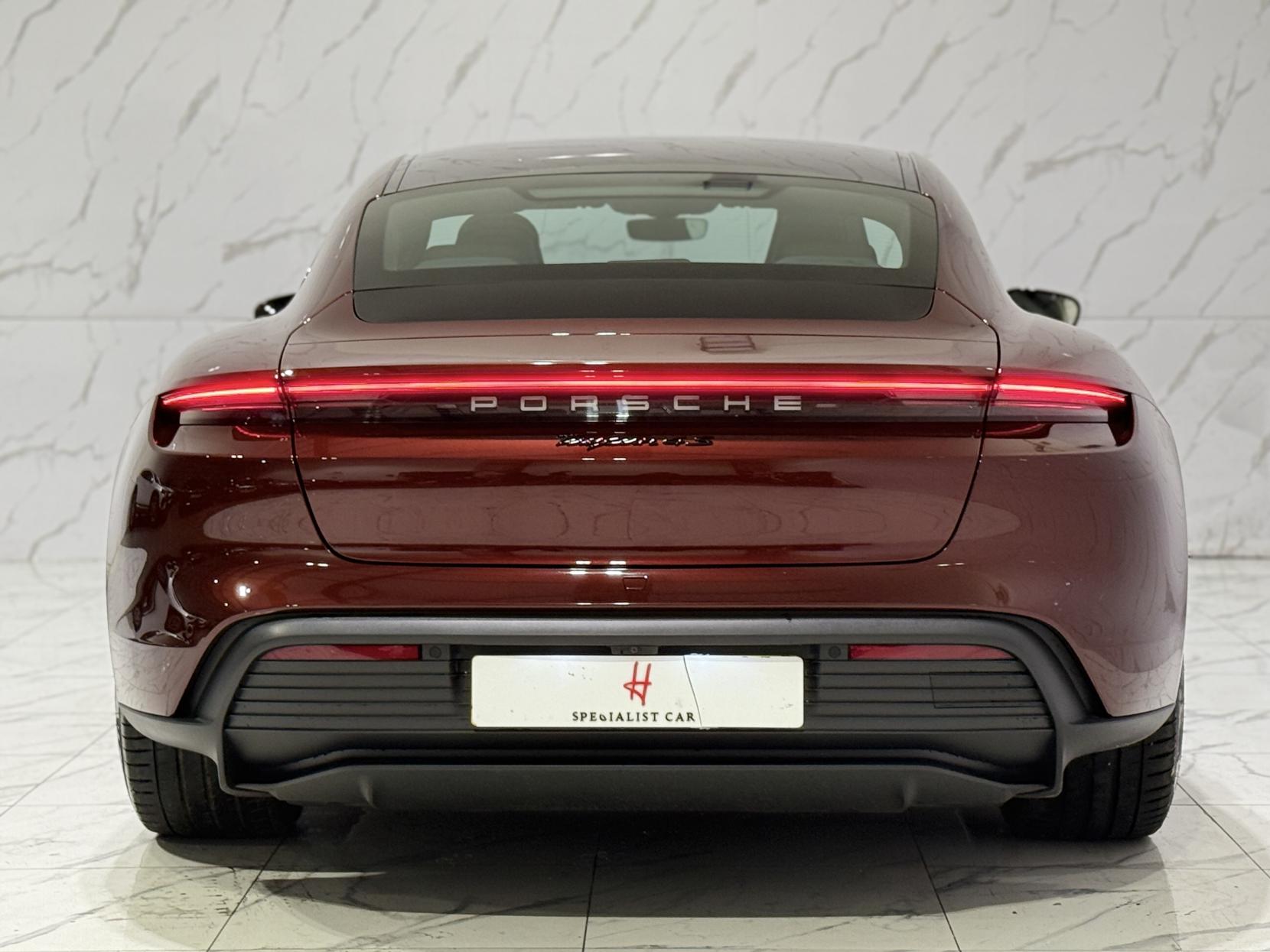 Porsche Taycan Performance Plus 93.4kWh 4S Saloon 4dr Electric Auto 4WD (11kW Charger) (571 ps)