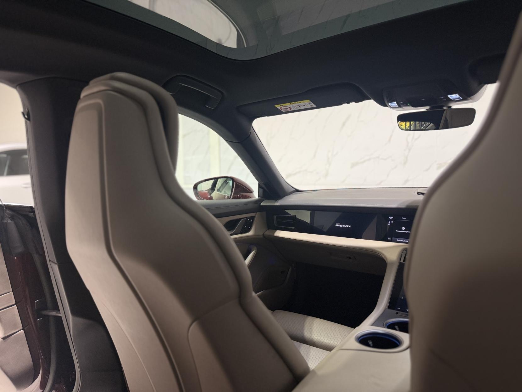 Porsche Taycan Performance Plus 93.4kWh 4S Saloon 4dr Electric Auto 4WD (11kW Charger) (571 ps)