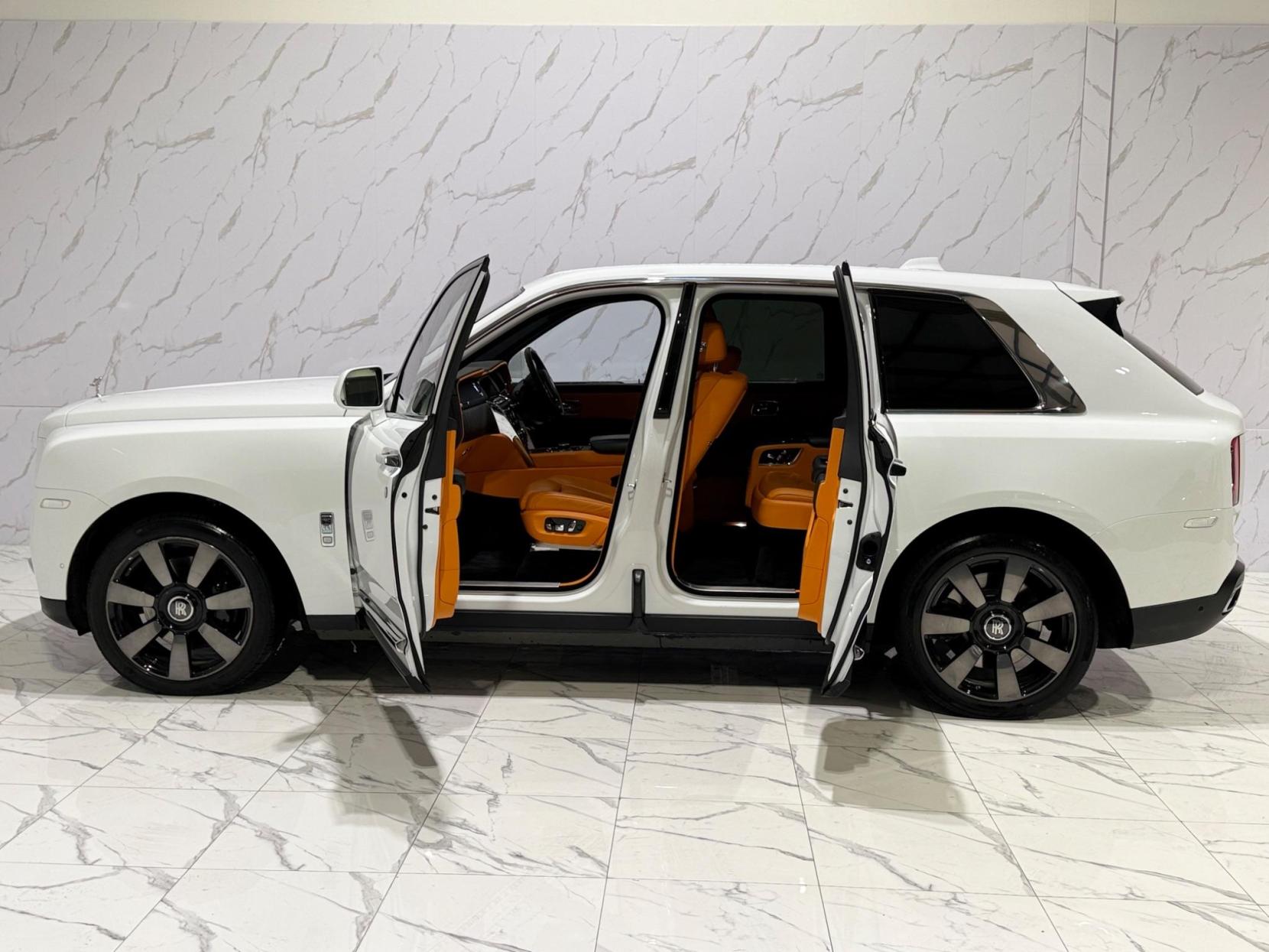 Rolls-Royce Cullinan 6.75 V12 Auto 4WD Euro 6 5dr