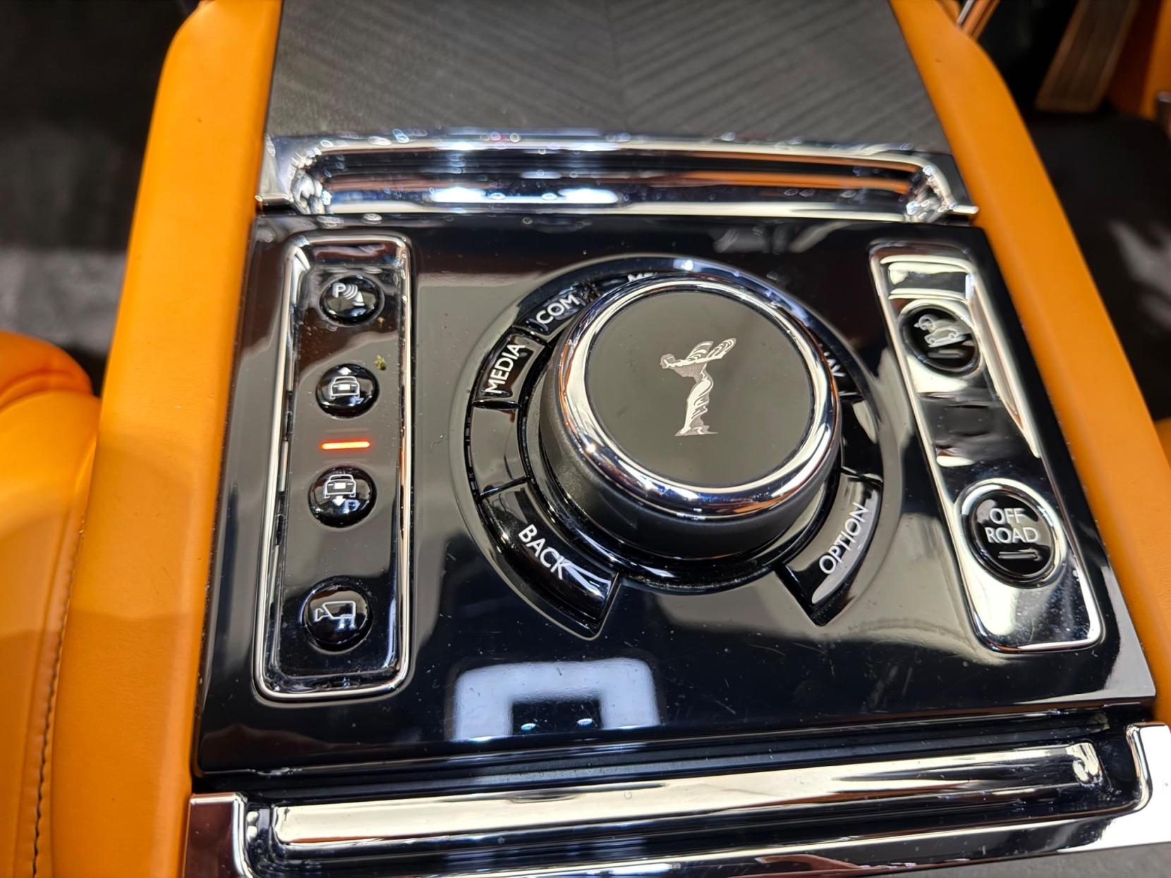 Rolls-Royce Cullinan 6.75 V12 Auto 4WD Euro 6 5dr
