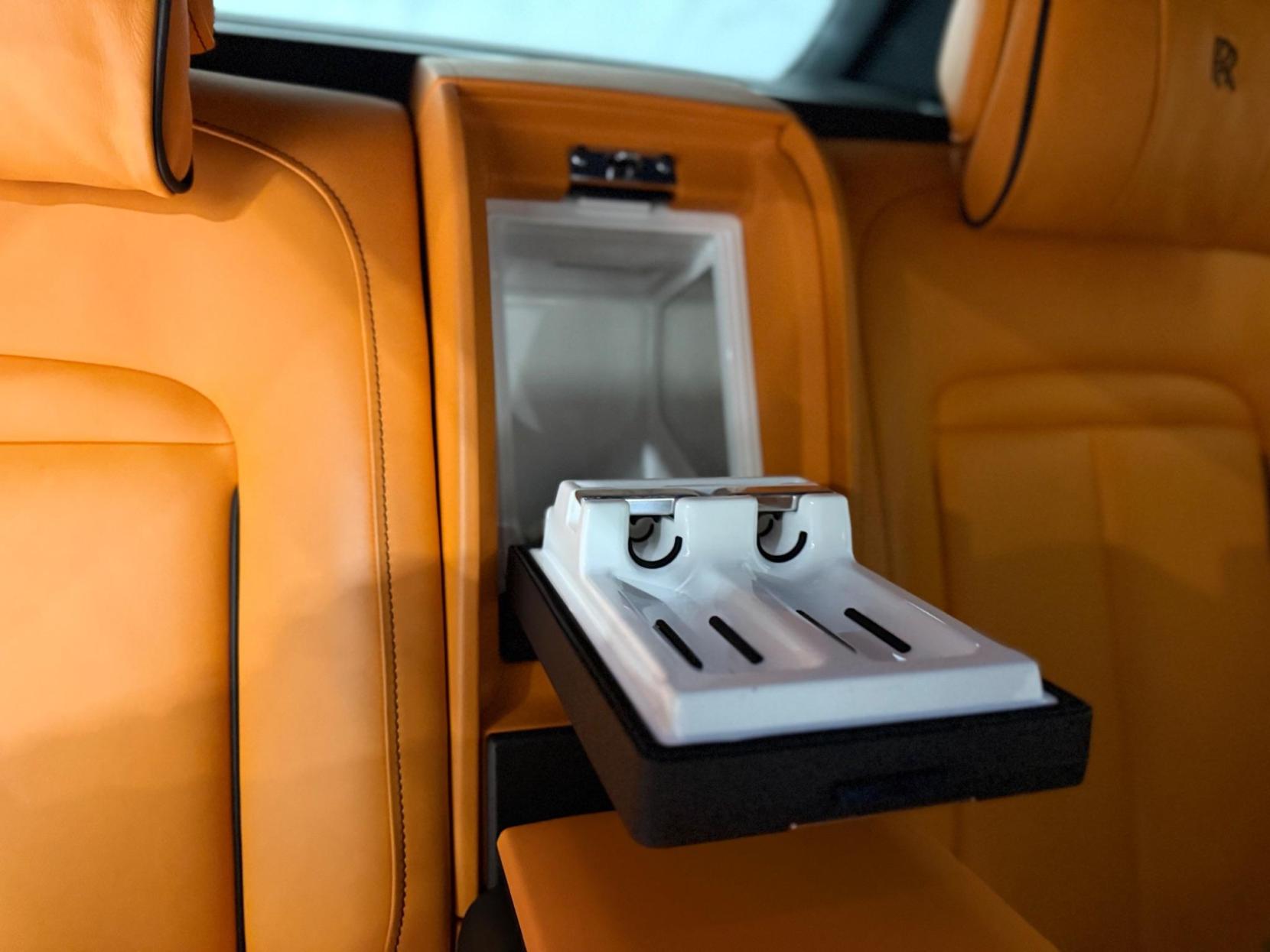Rolls-Royce Cullinan 6.75 V12 Auto 4WD Euro 6 5dr