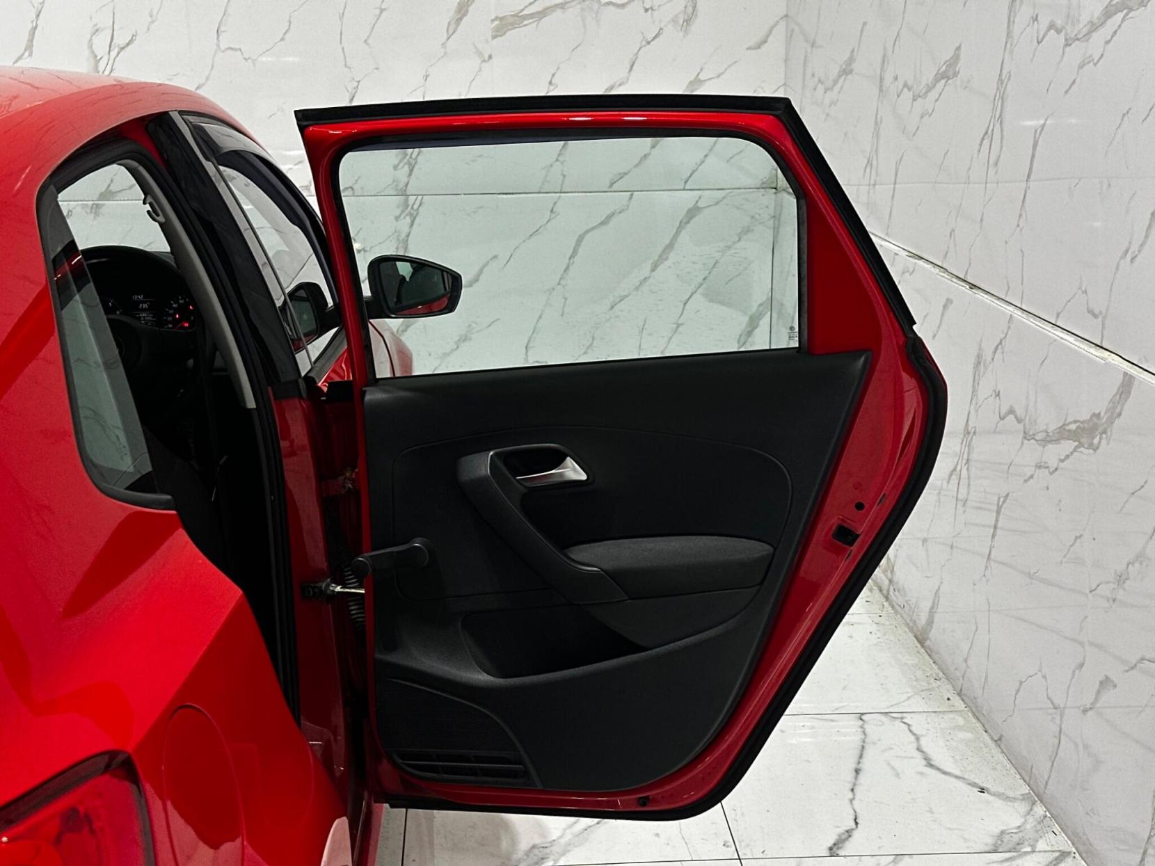 Volkswagen Polo 1.2 S Euro 5 5dr