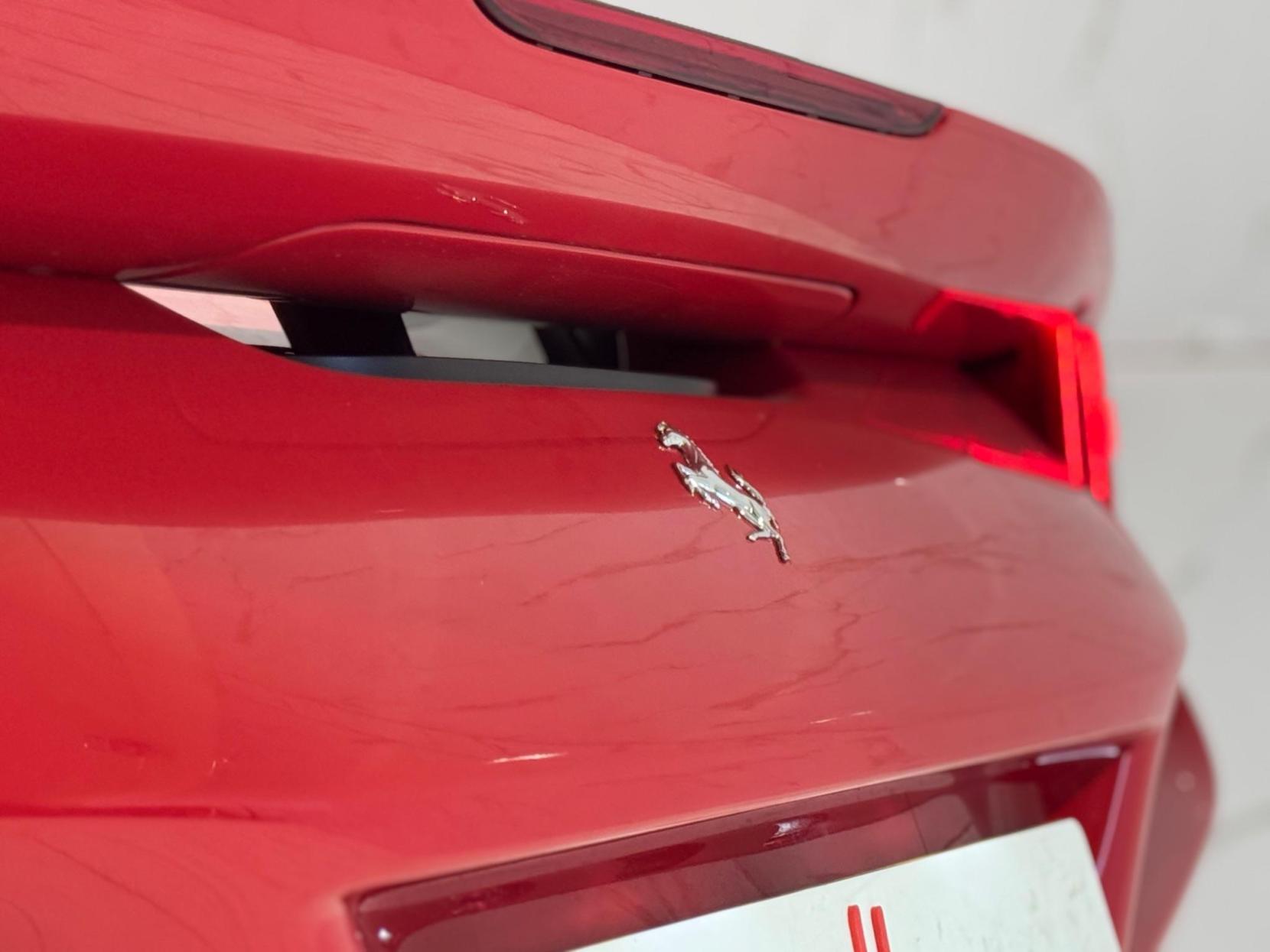 Ferrari F8 Spider 3.9T V8 F1 DCT Euro 6 (s/s) 2dr
