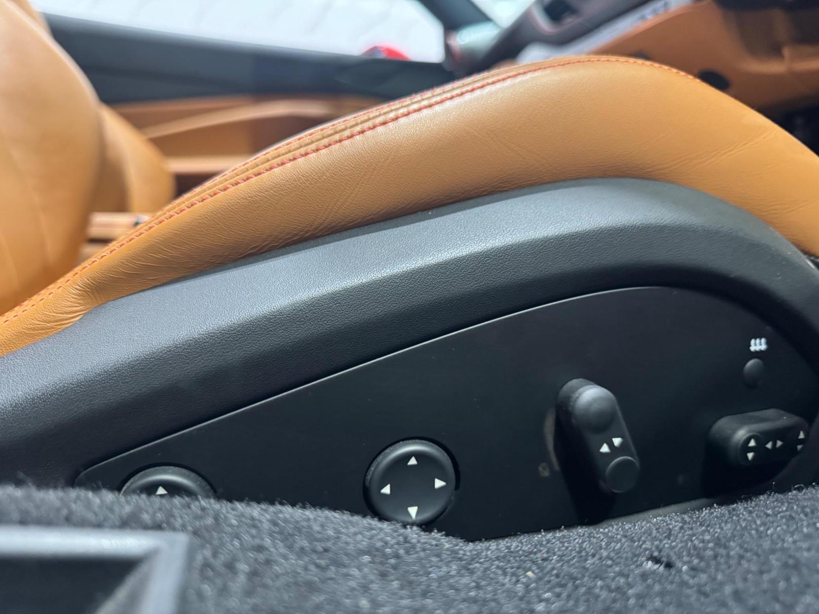 Ferrari F8 Spider 3.9T V8 F1 DCT Euro 6 (s/s) 2dr
