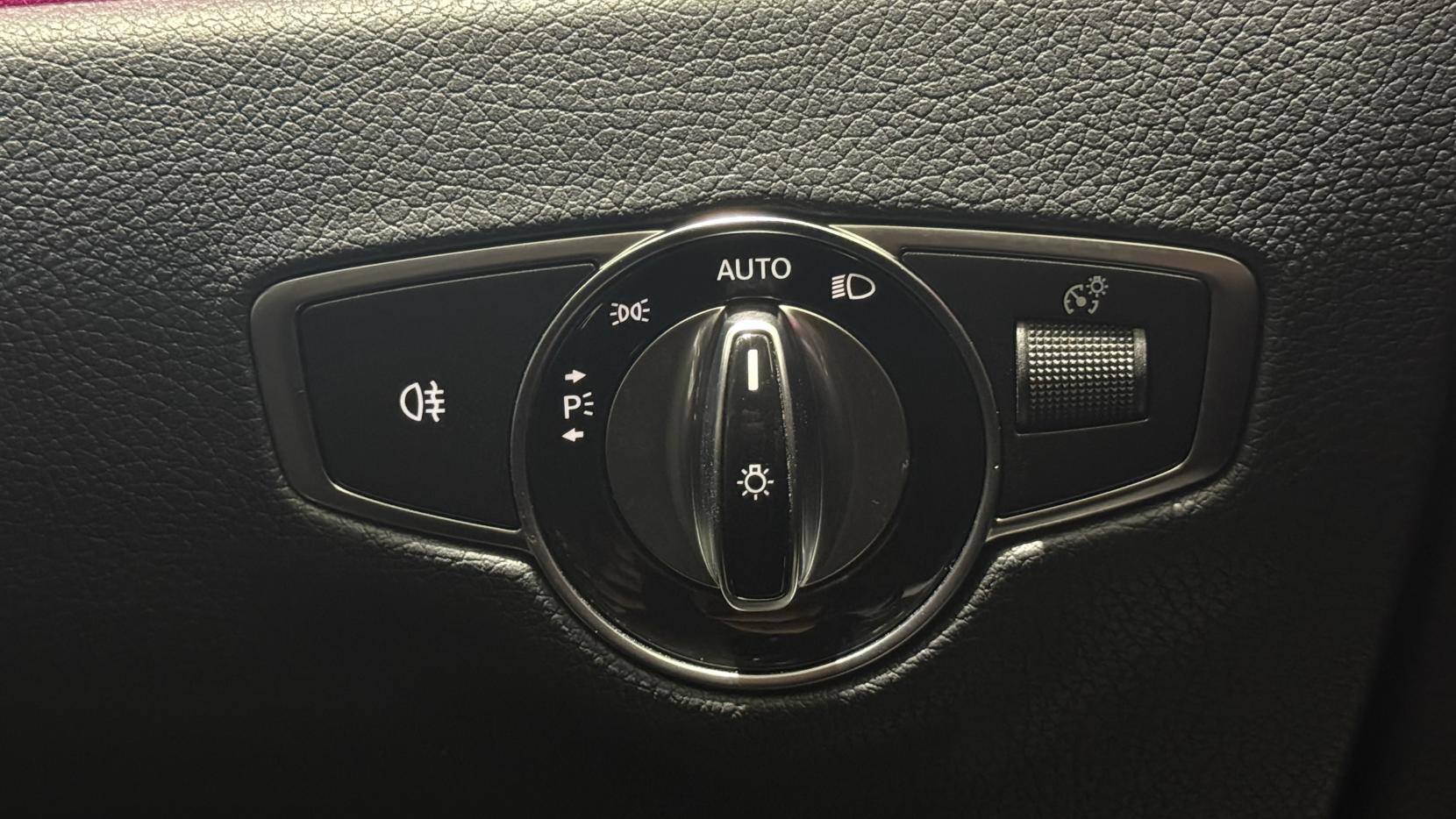 Mercedes-Benz E Class 2.0 E350 AMG Line (Premium Plus) Coupe 2dr Petrol G-Tronic+ Euro 6 (s/s) (313 ps)