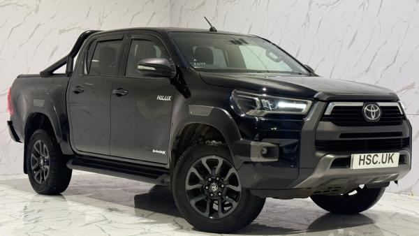 Toyota Hilux 2.8 D-4D Invincible X Pickup Double Cab 4dr Diesel Auto 4WD Euro 6 (s/s) (204 ps)