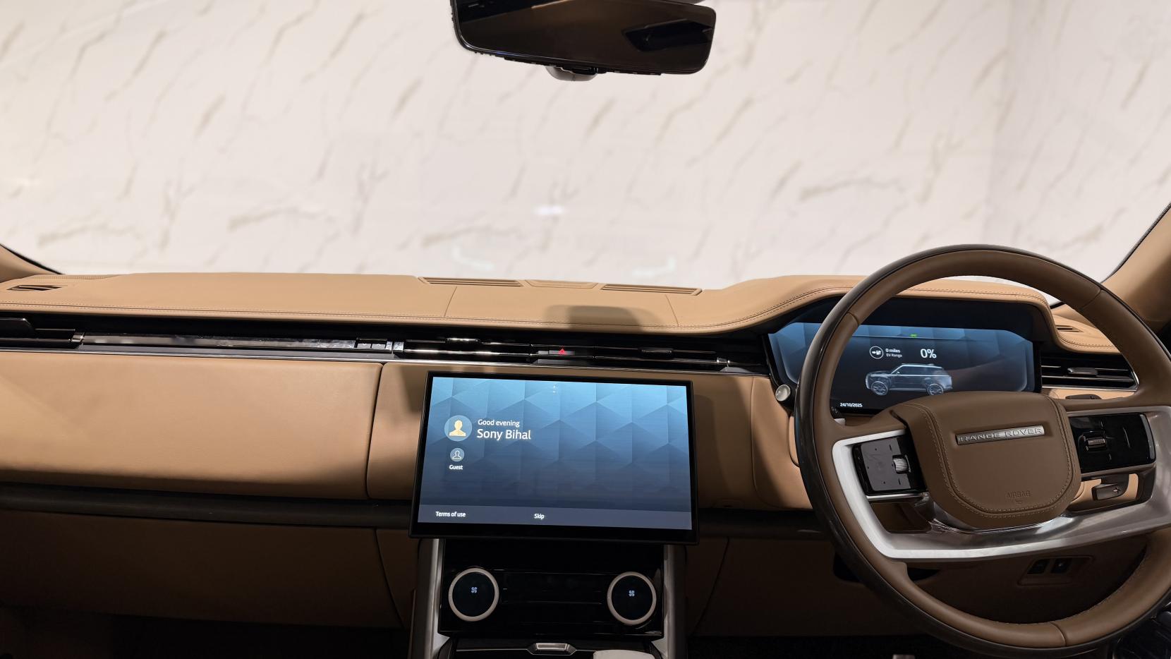 Land Rover Range Rover 3.0 P510e 38.2kWh SV SUV 5dr Petrol Plug-in Hybrid Auto 4WD Euro 6 (s/s) (510 ps)