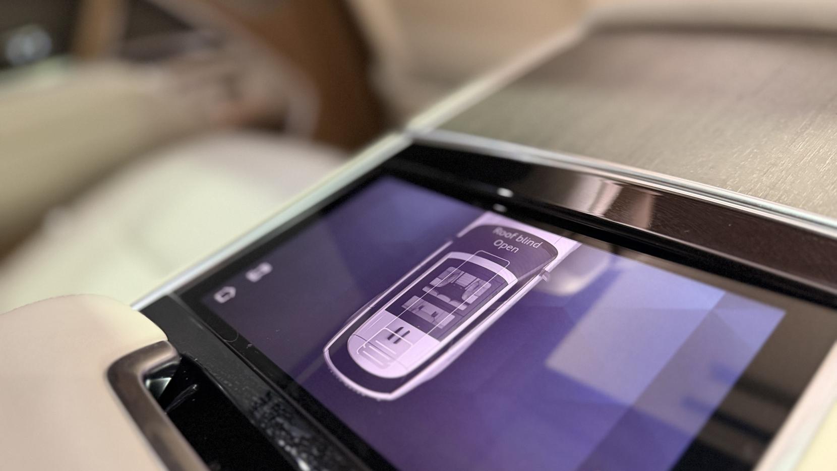 Land Rover Range Rover 3.0 P510e 38.2kWh SV SUV 5dr Petrol Plug-in Hybrid Auto 4WD Euro 6 (s/s) (510 ps)