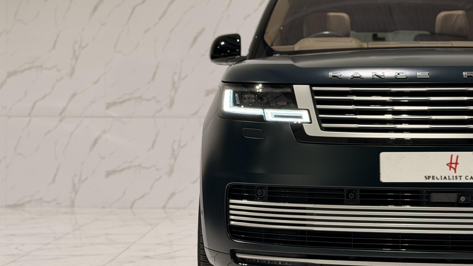 Land Rover Range Rover 3.0 P510e 38.2kWh SV SUV 5dr Petrol Plug-in Hybrid Auto 4WD Euro 6 (s/s) (510 ps)