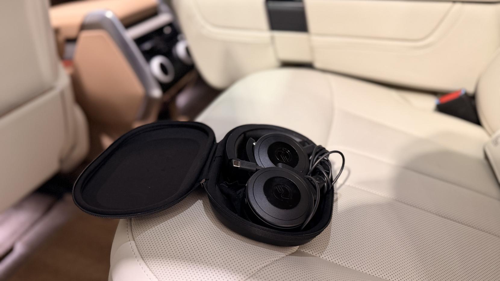 Land Rover Range Rover 3.0 P510e 38.2kWh SV SUV 5dr Petrol Plug-in Hybrid Auto 4WD Euro 6 (s/s) (510 ps)