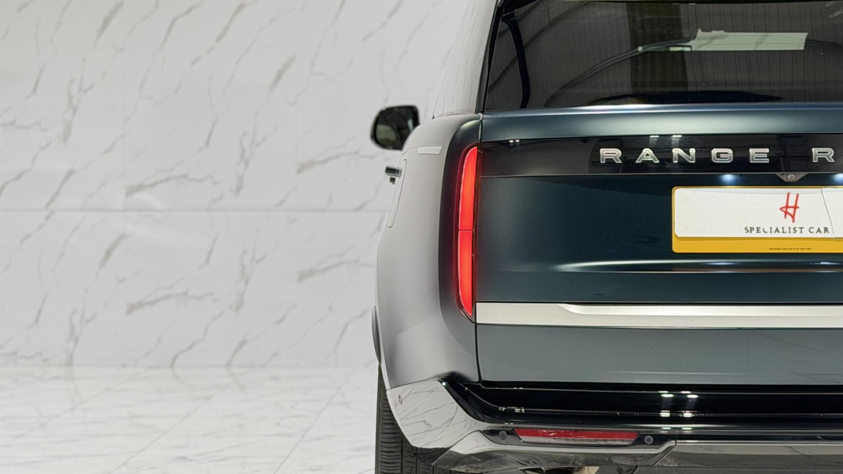 Land Rover Range Rover 3.0 P510e 38.2kWh SV SUV 5dr Petrol Plug-in Hybrid Auto 4WD Euro 6 (s/s) (510 ps)