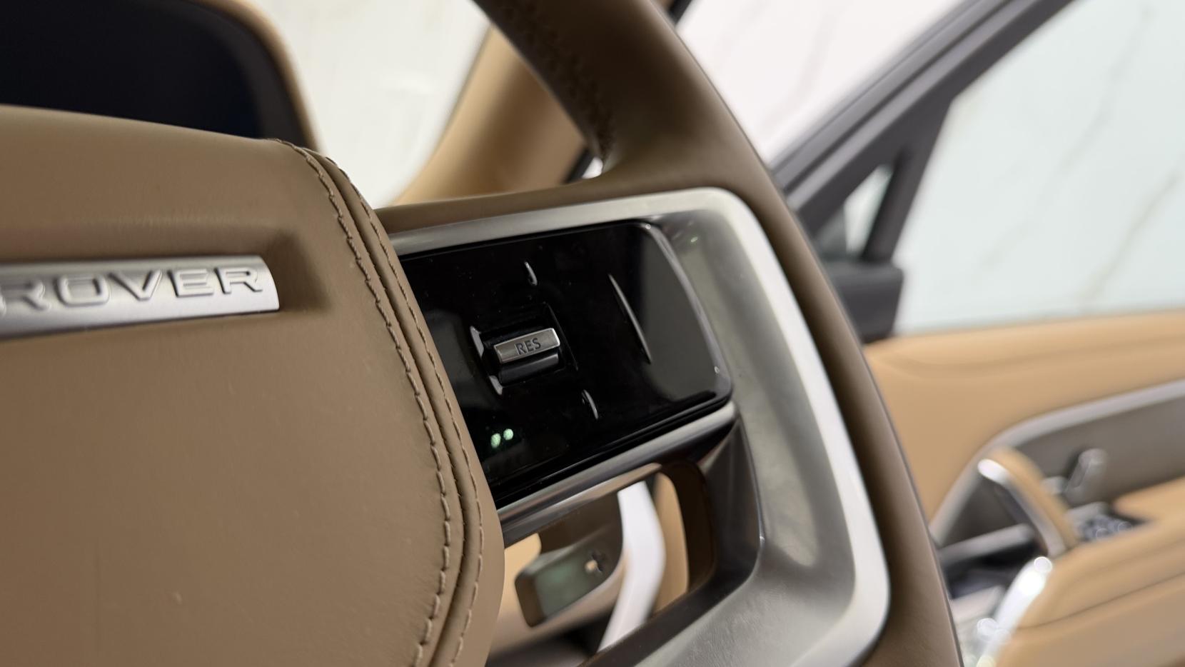 Land Rover Range Rover 3.0 P510e 38.2kWh SV SUV 5dr Petrol Plug-in Hybrid Auto 4WD Euro 6 (s/s) (510 ps)